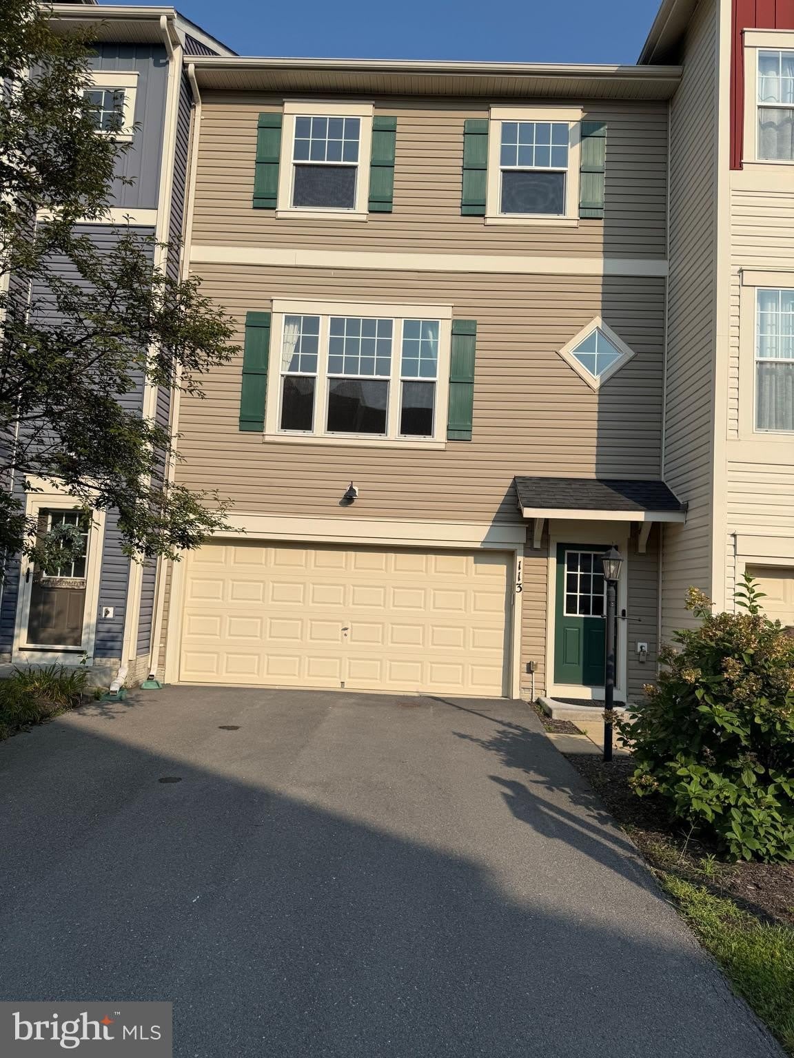 113 Gretchen Court – photo 1