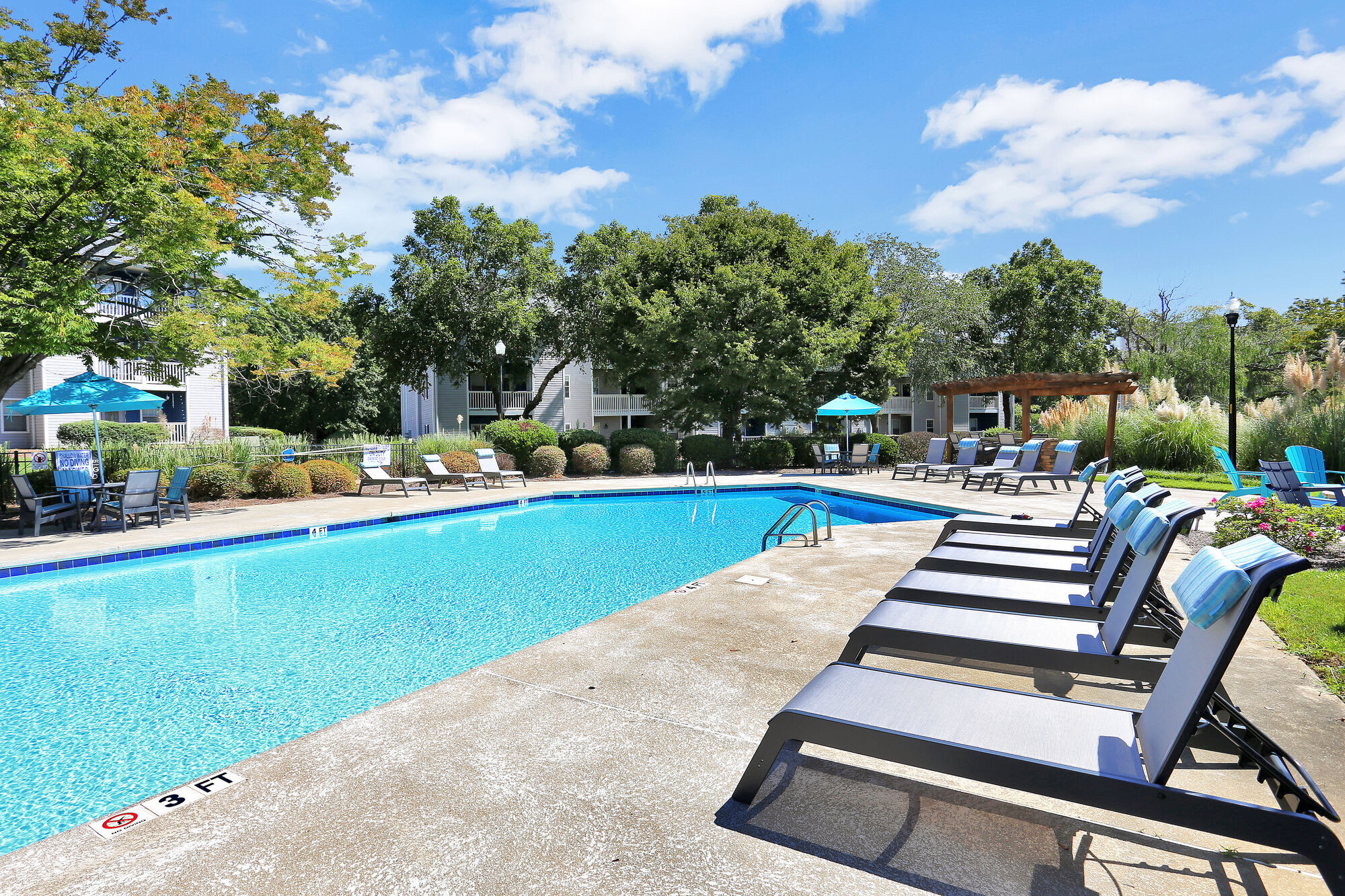 The Willows Apartments – photo 2