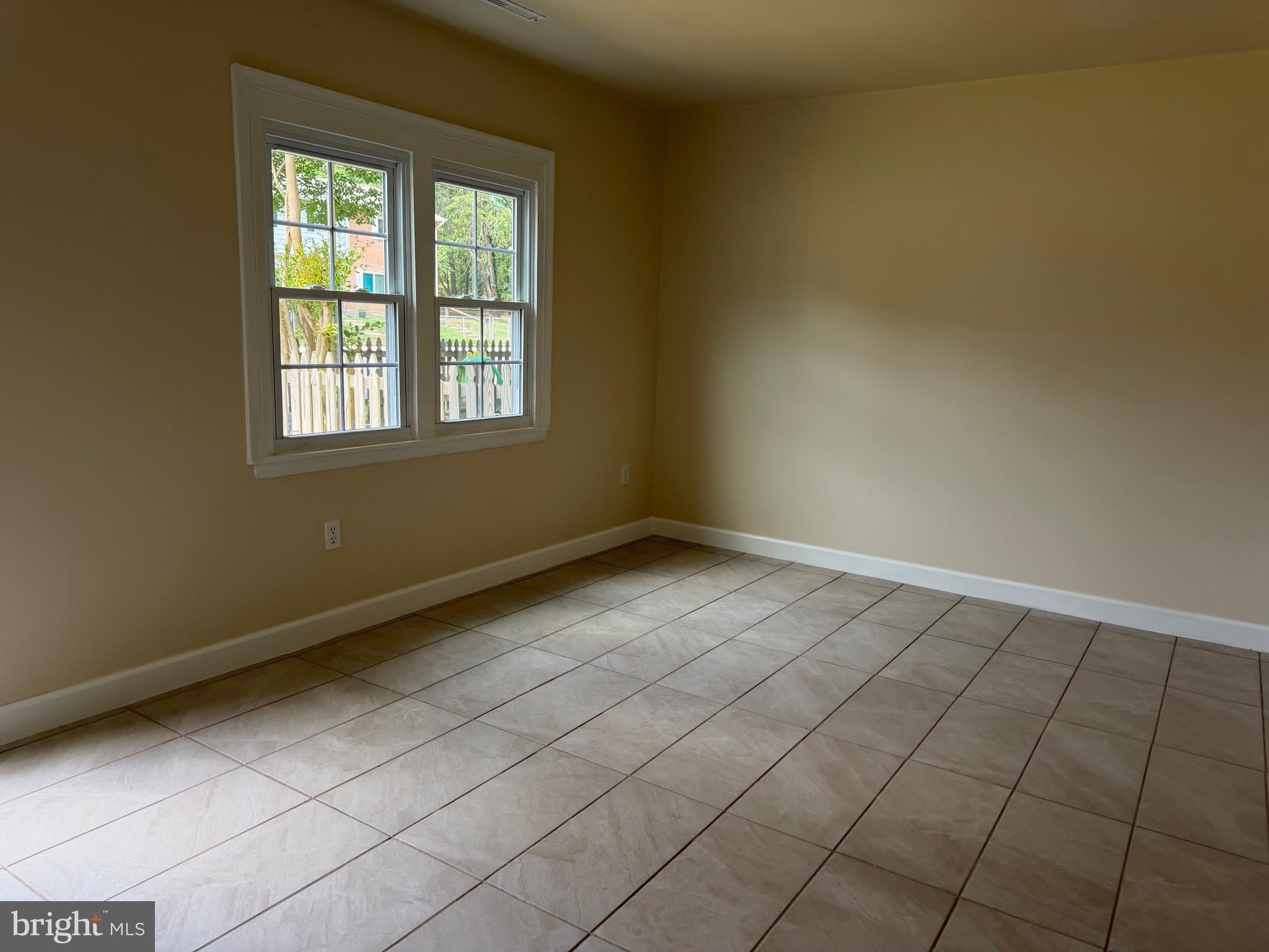 46857 Rogers Drive – photo 3