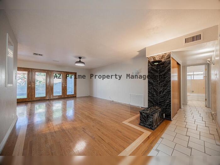 3137 North 4Th Avenue – photo 4