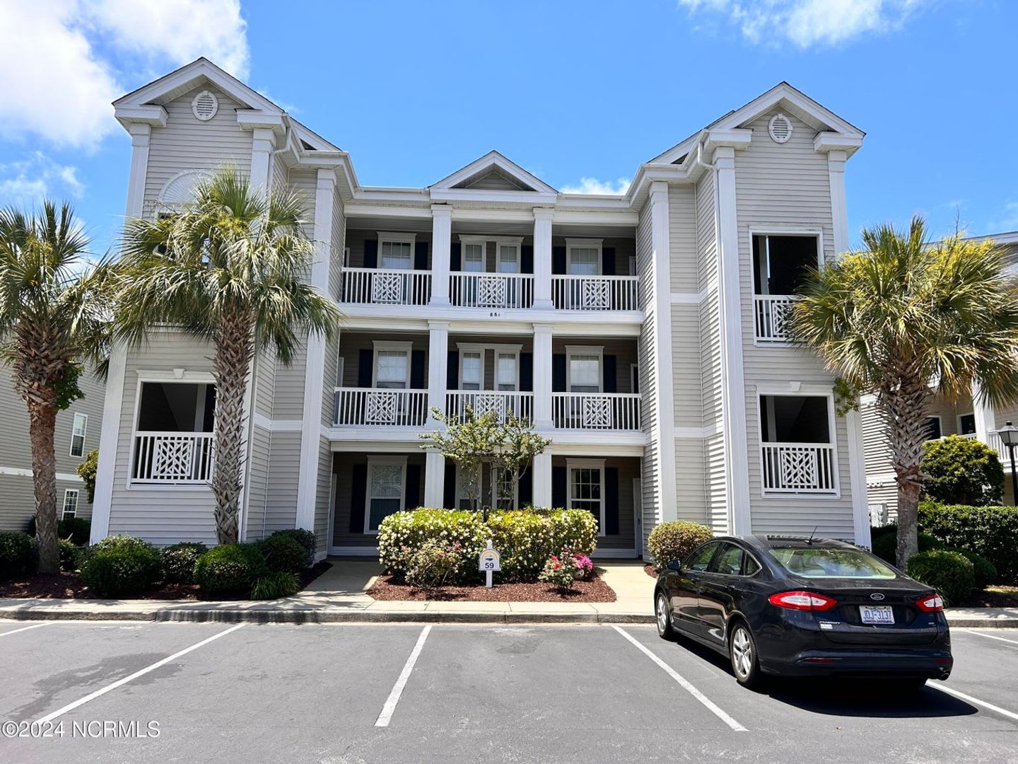 FULLY FURNISHED CONDOMINIUM IS SOUGHT-AFTER SANDPIPER BAY! – photo 1