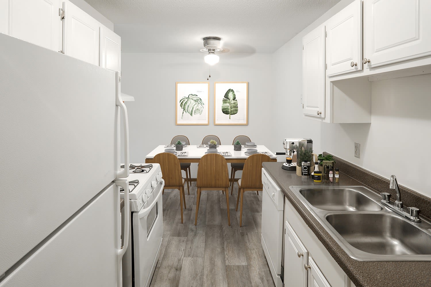 River Pointe – photo 1