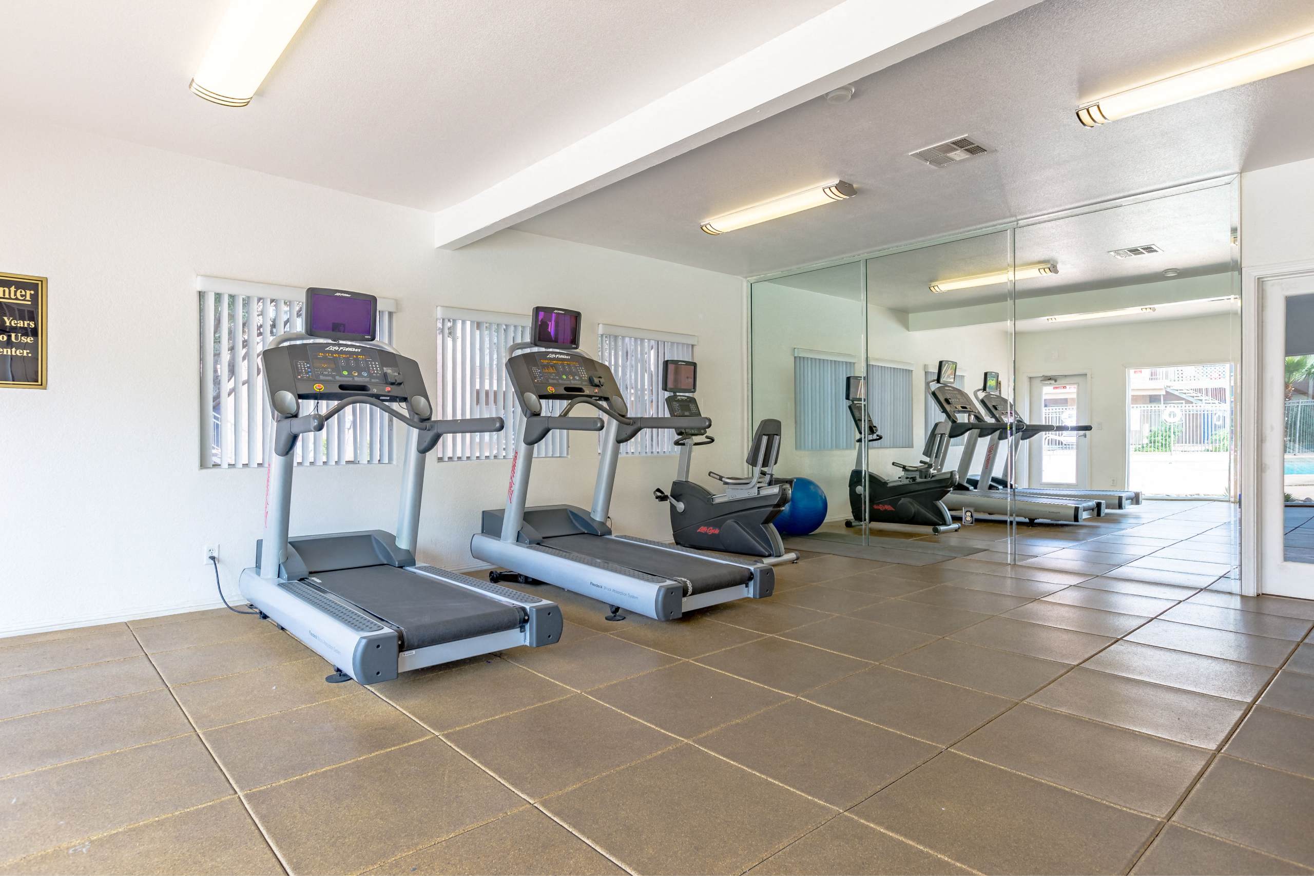 Playa Vista Apartments – photo 4