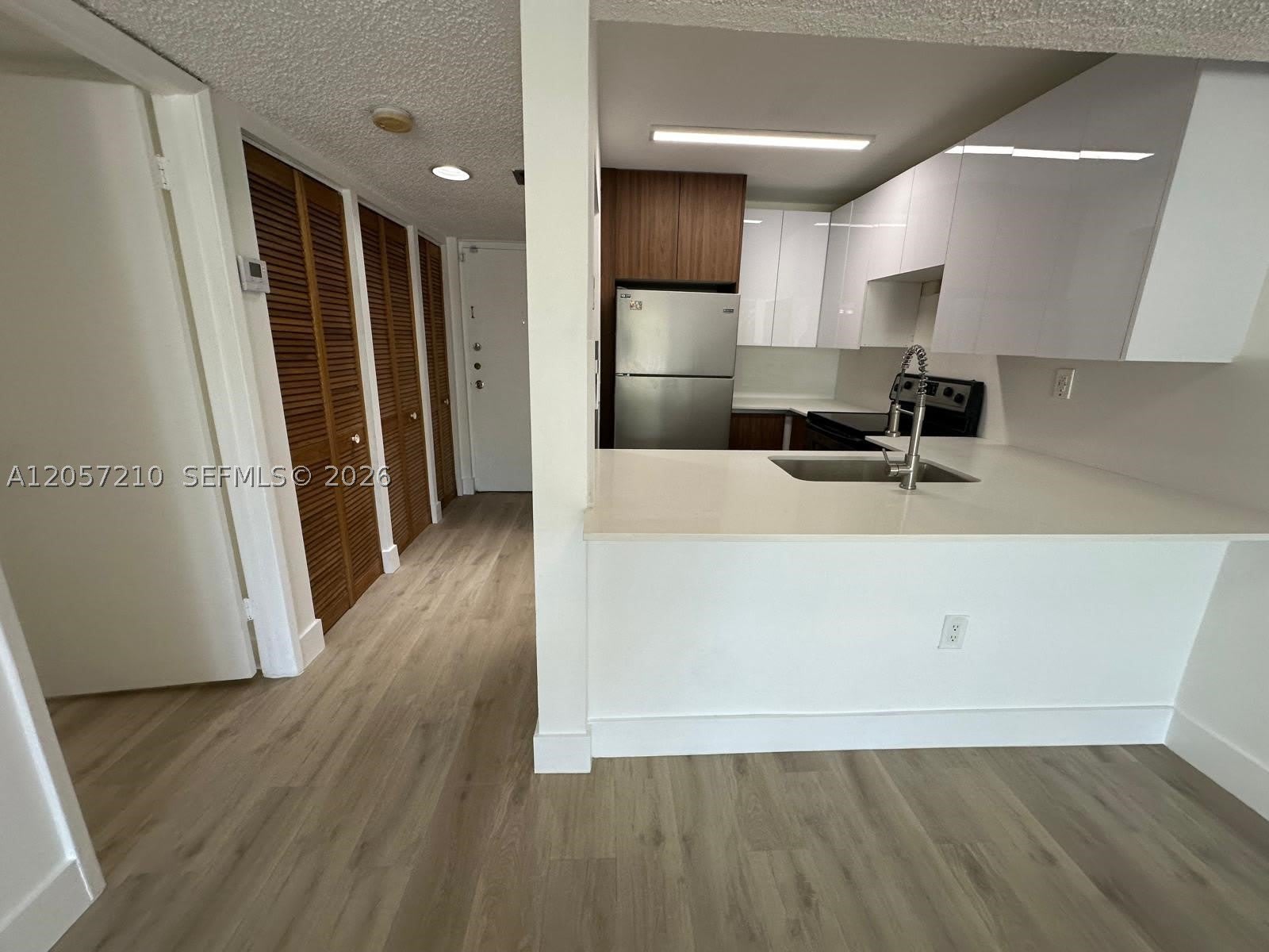 8000 SW 149th Ave – photo 5