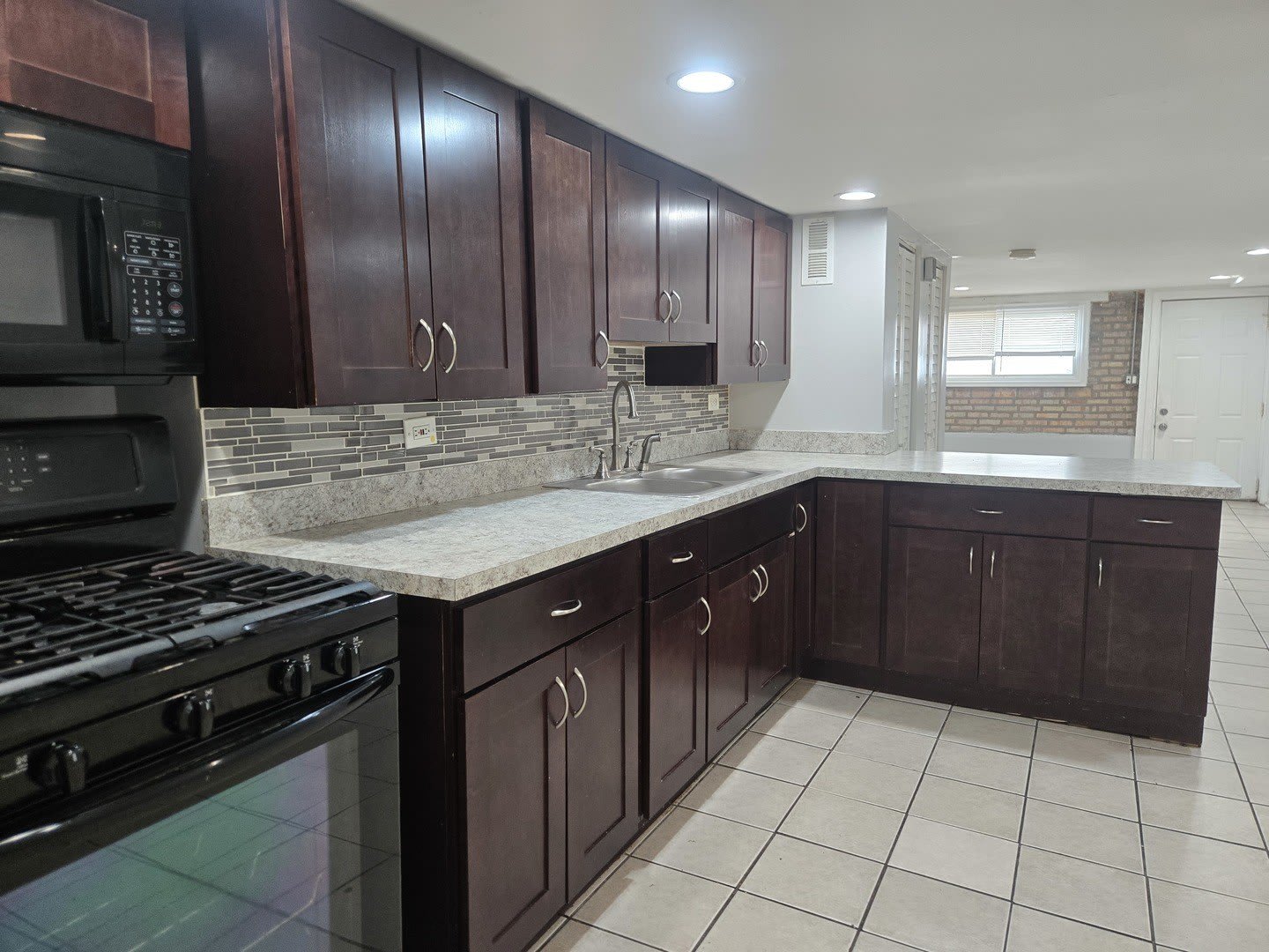 1935 N Leamington Avenue – photo 5