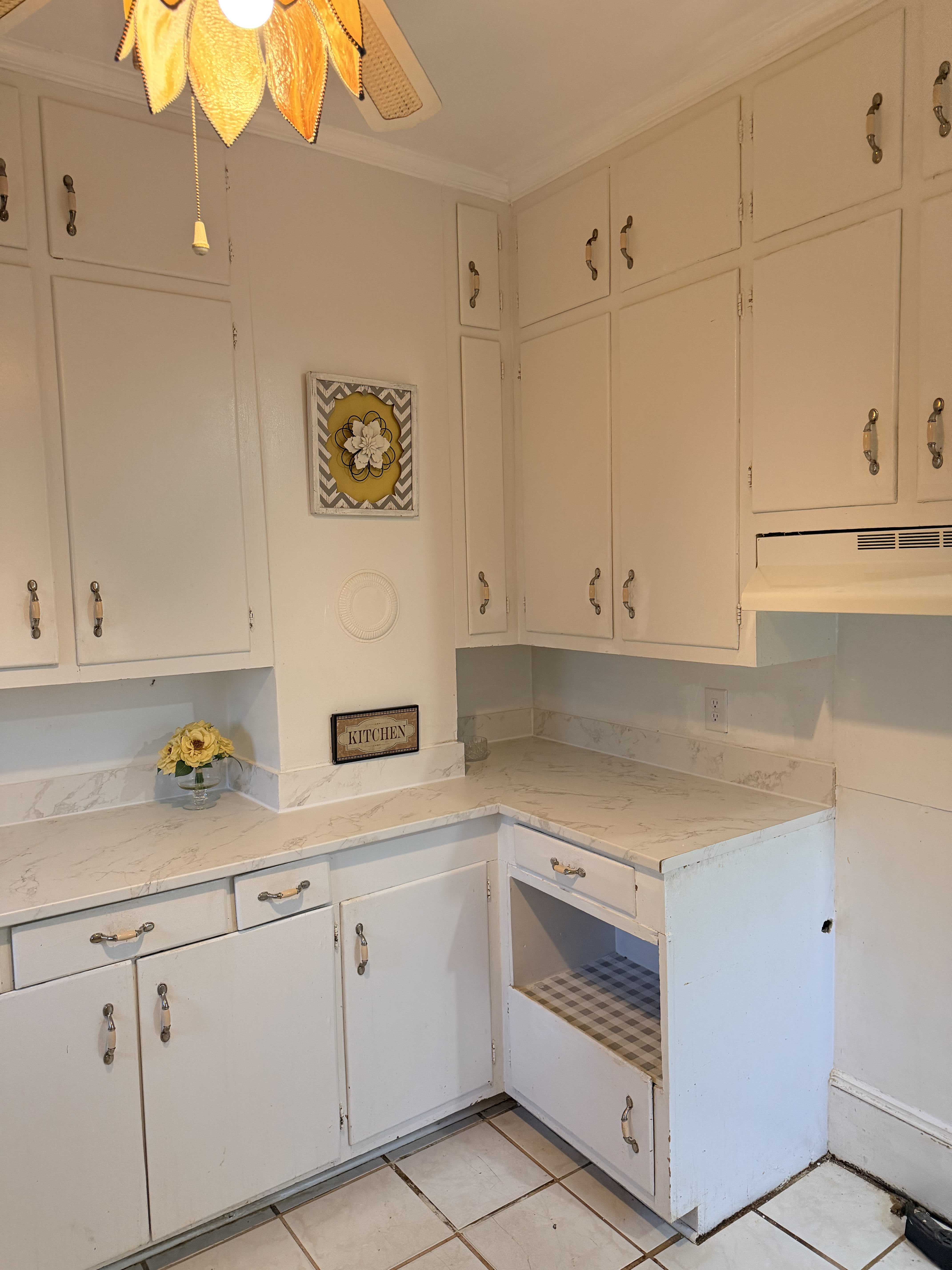 318 W Franklin St – photo 1