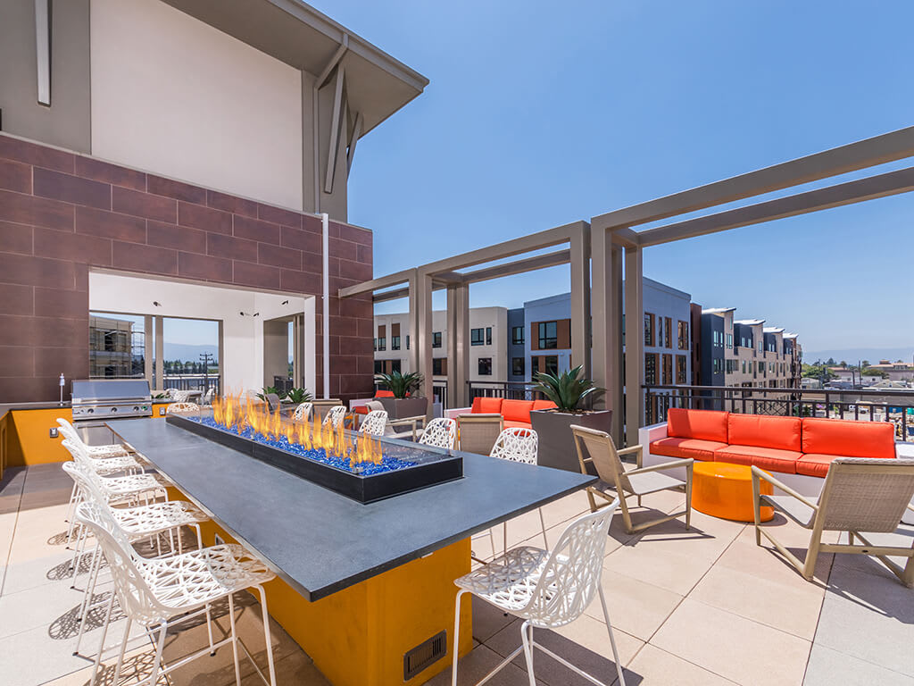 808 West Apartments – photo 5
