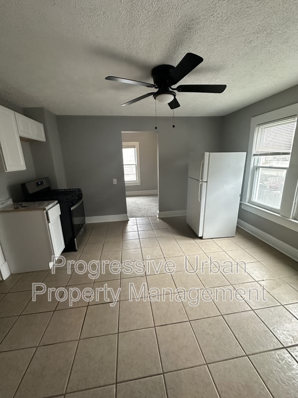 4520 Bush Avenue – photo 1