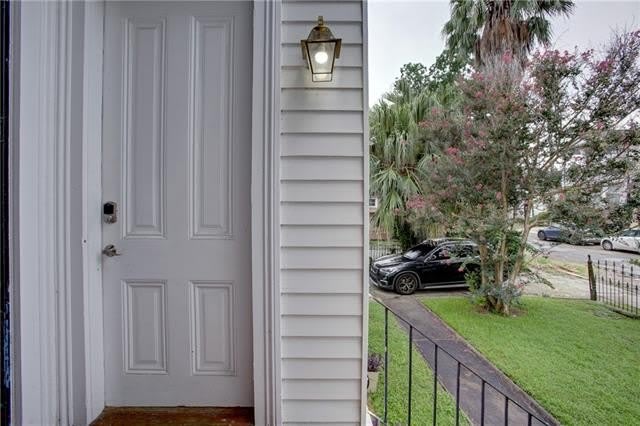 821 BORDEAUX Street – photo 3