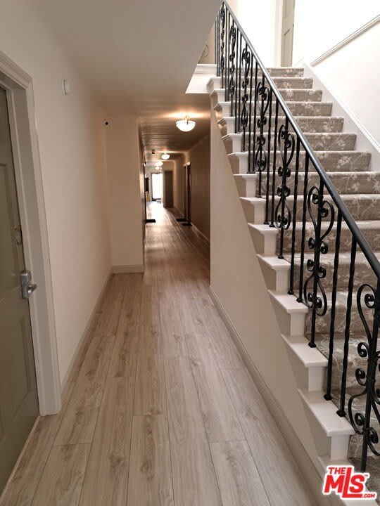 217 S Tower Dr – photo 3