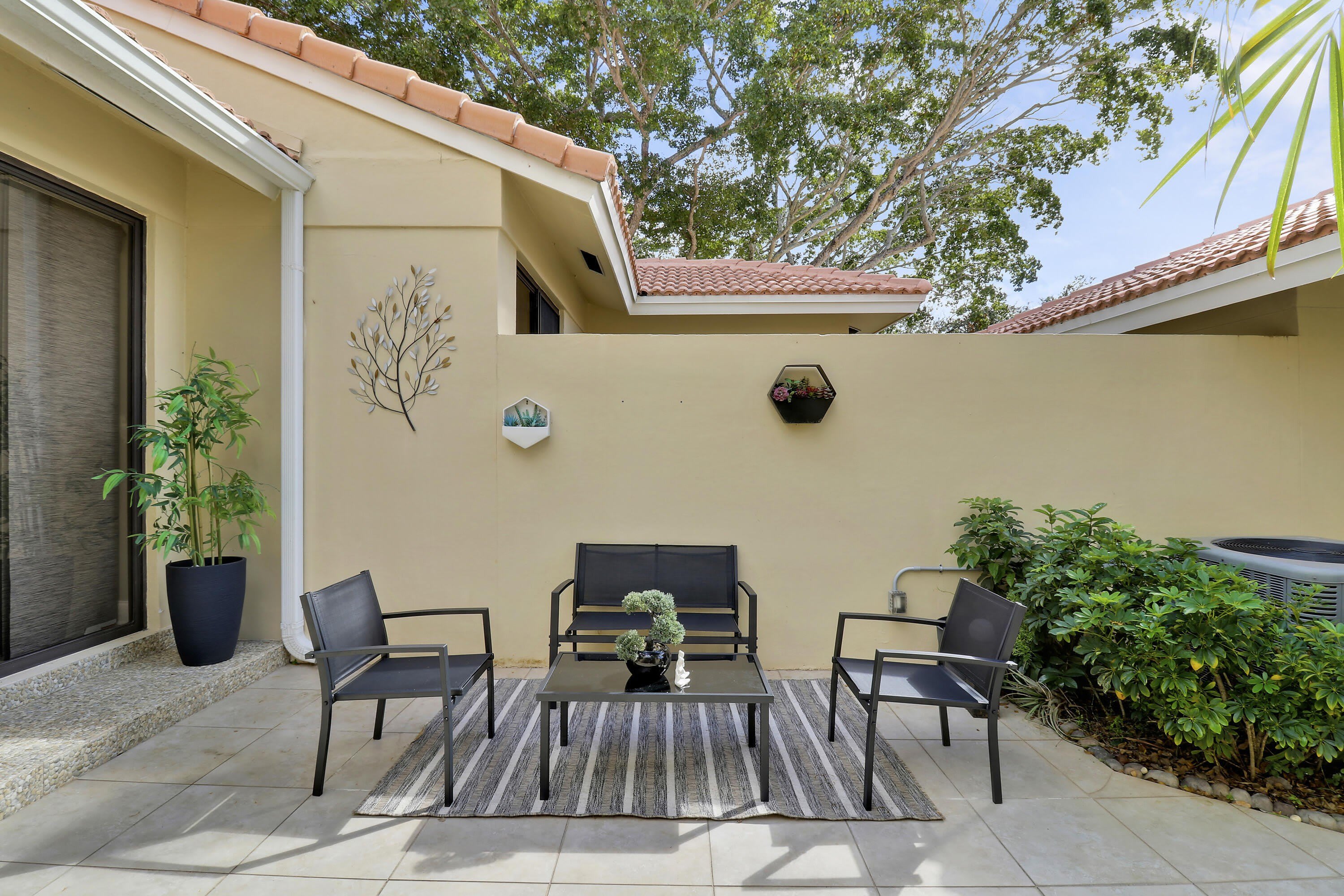 204 Old Meadow Way – photo 4