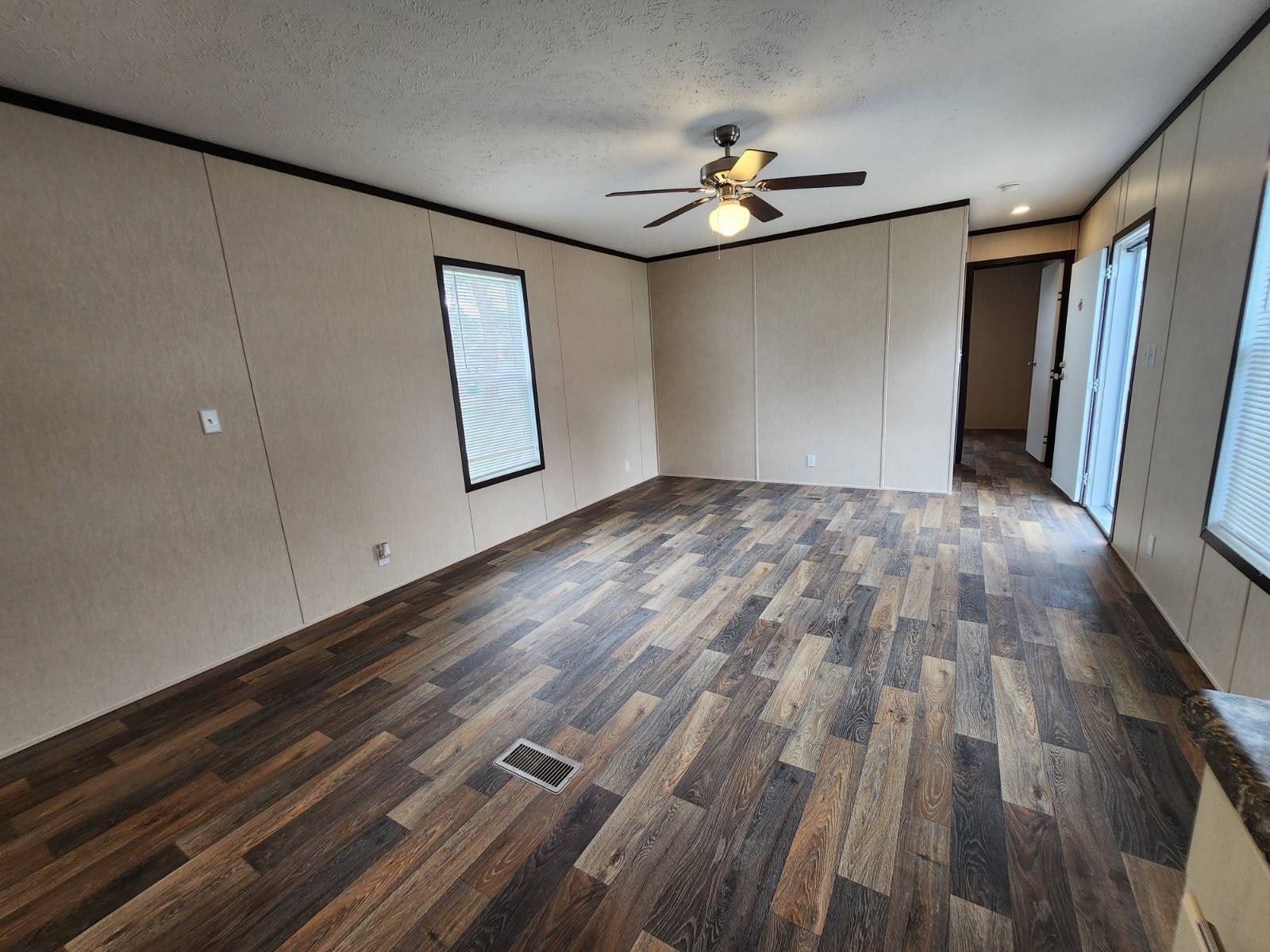 6876 Marilane Street – photo 3