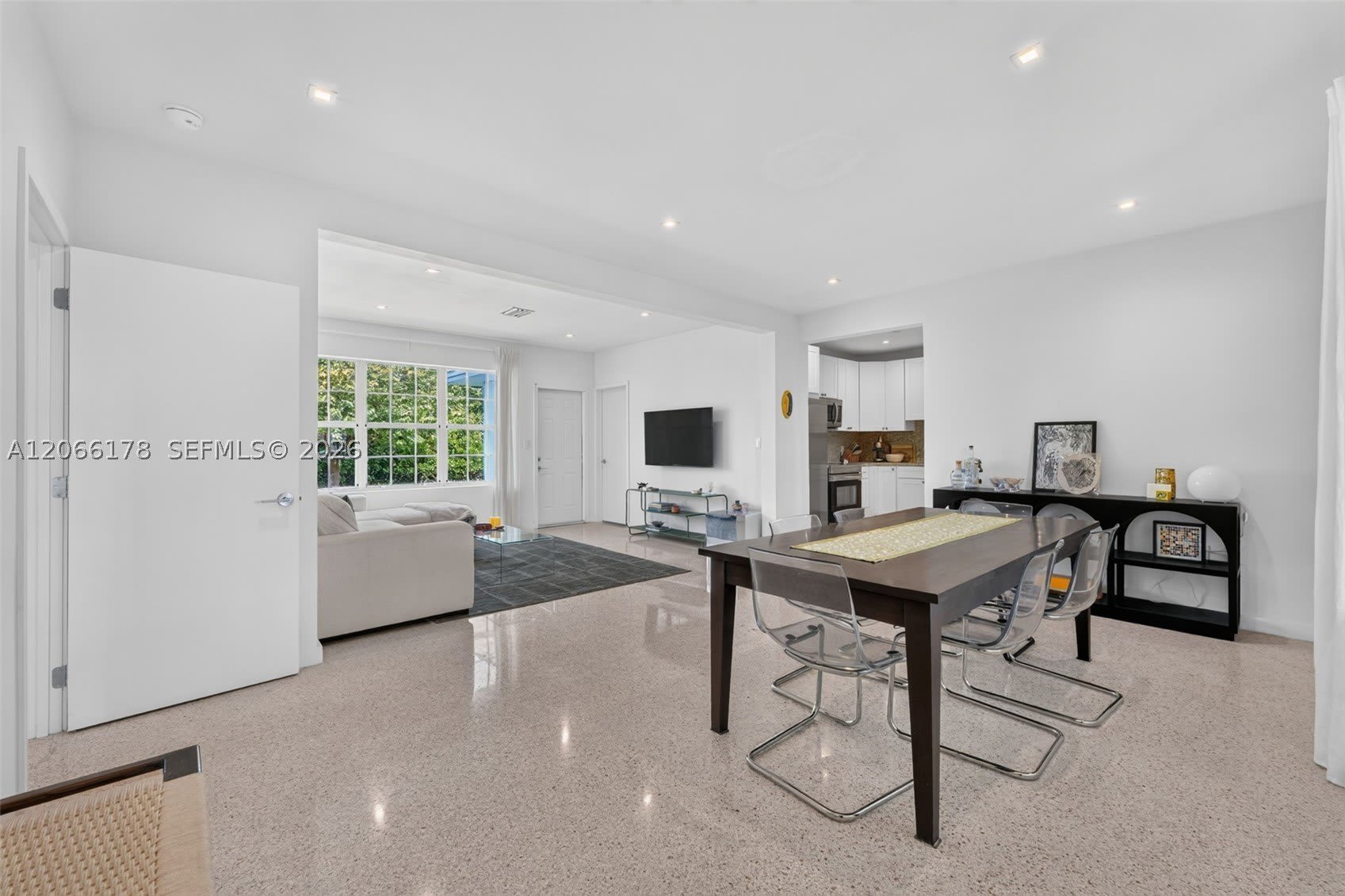 7516 Mutiny Ave – photo 4