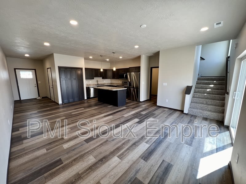 5927 S. Whipser Creek Pl. – photo 4