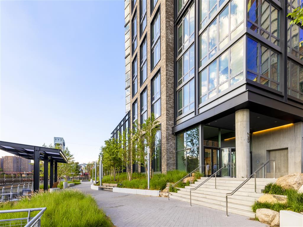 1125 Sheridan Avenue – photo 4