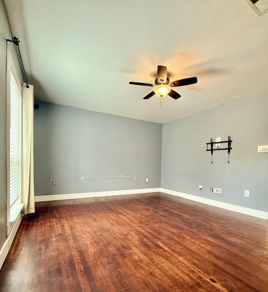 2000 W Kentucky Ave – photo 4