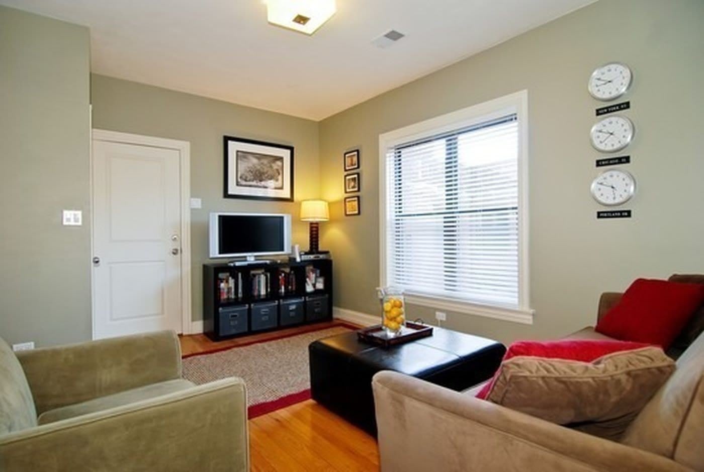 903 W Cornelia Avenue – photo 2