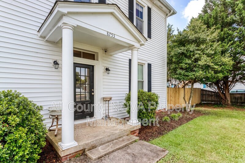 8753 Signal Hill Rd – photo 2