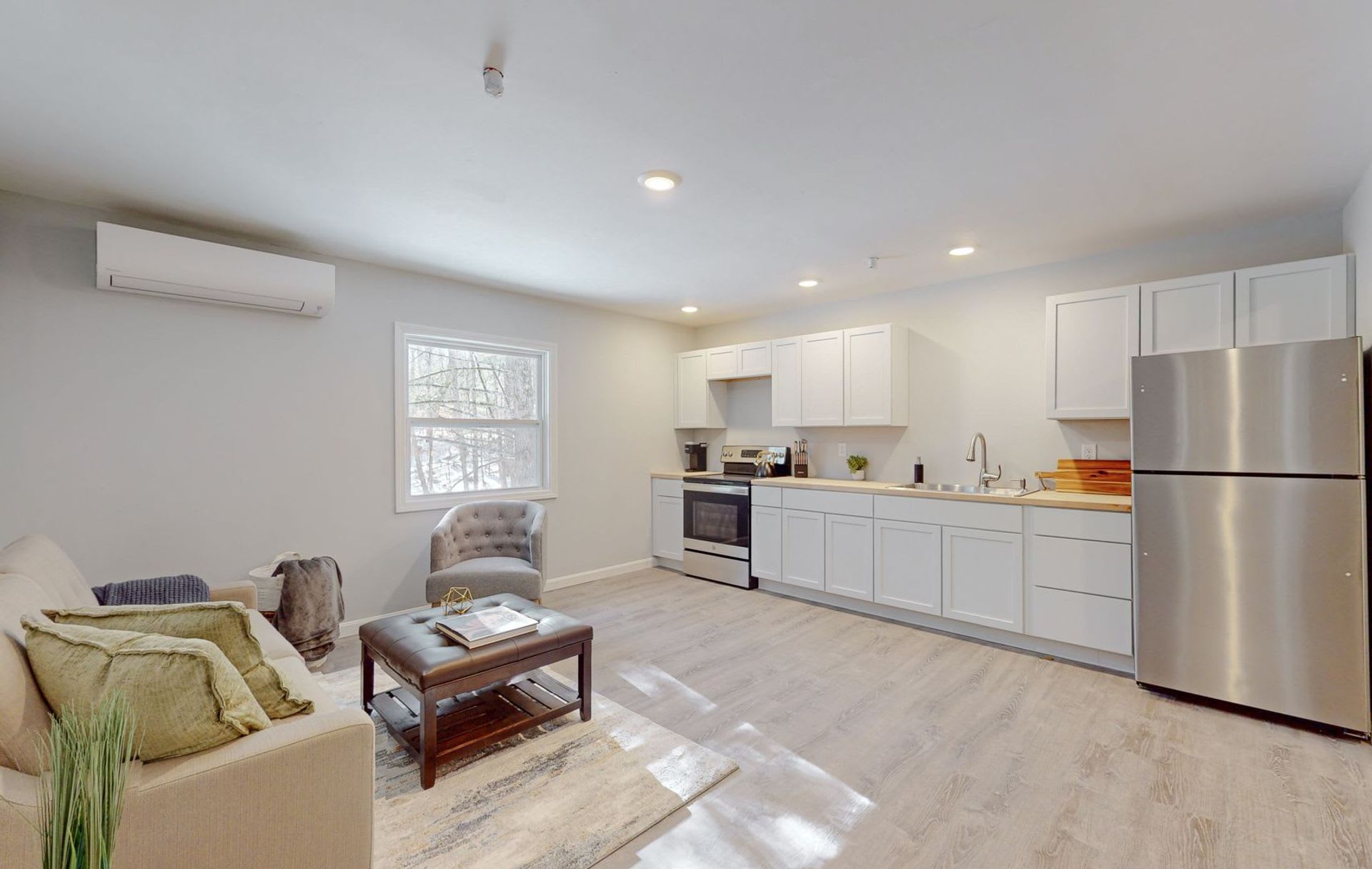 Nasson in the Pines, Modern Living on a Wooded Campus – photo 3