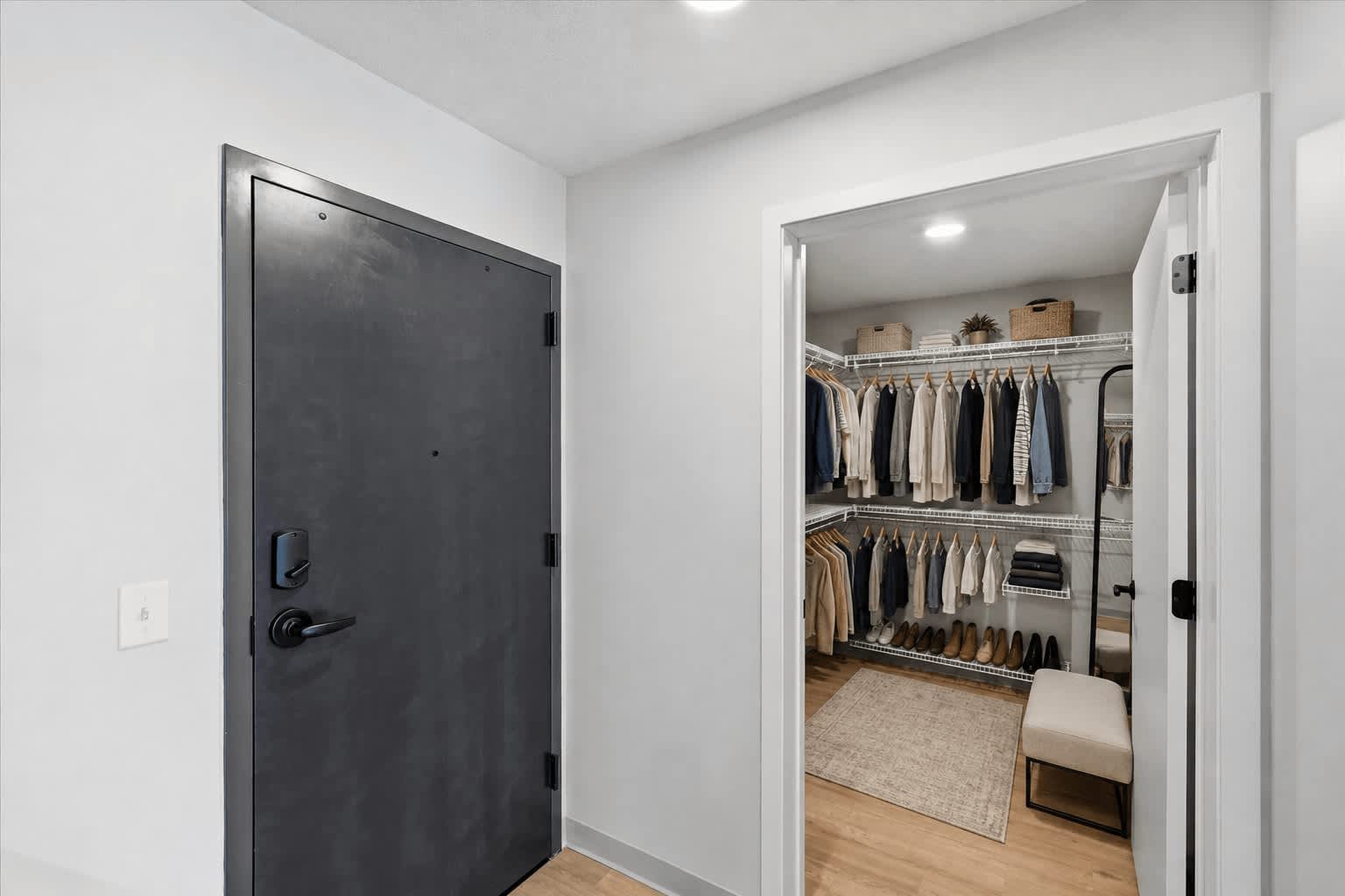 Snelling Yards Apartments – photo 5