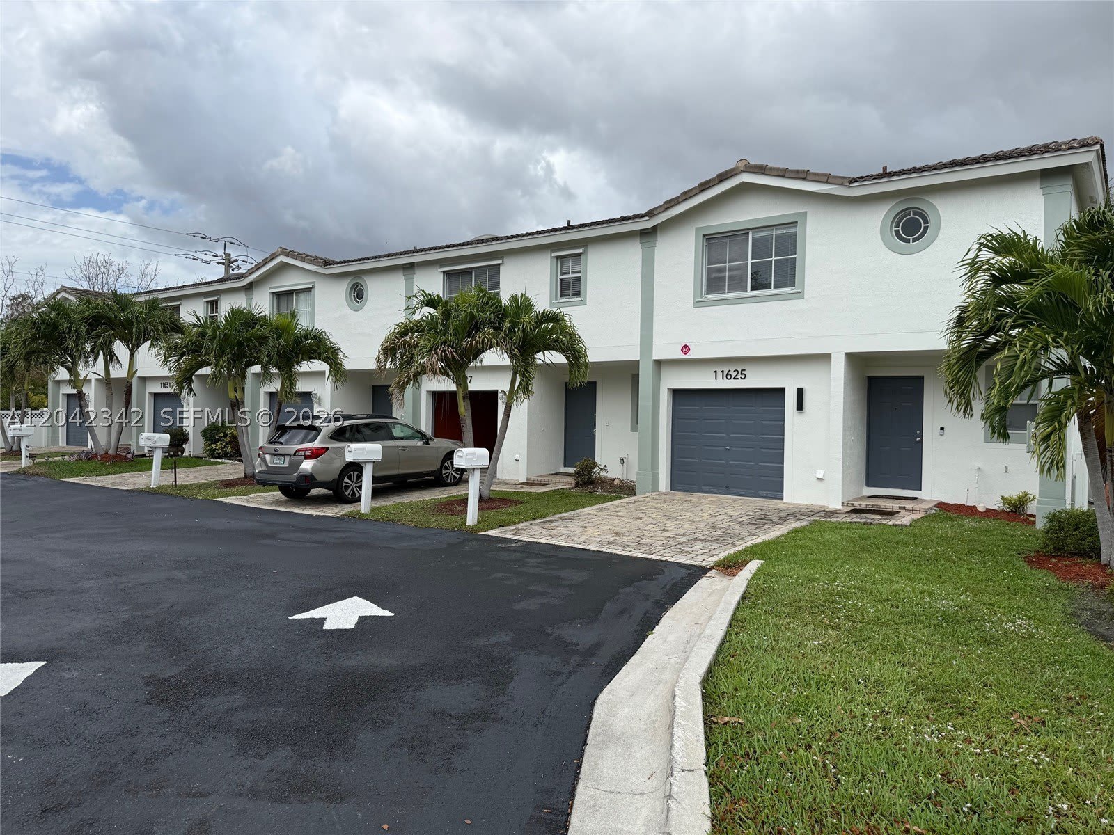 11627 NW 23rd Ct – photo 4