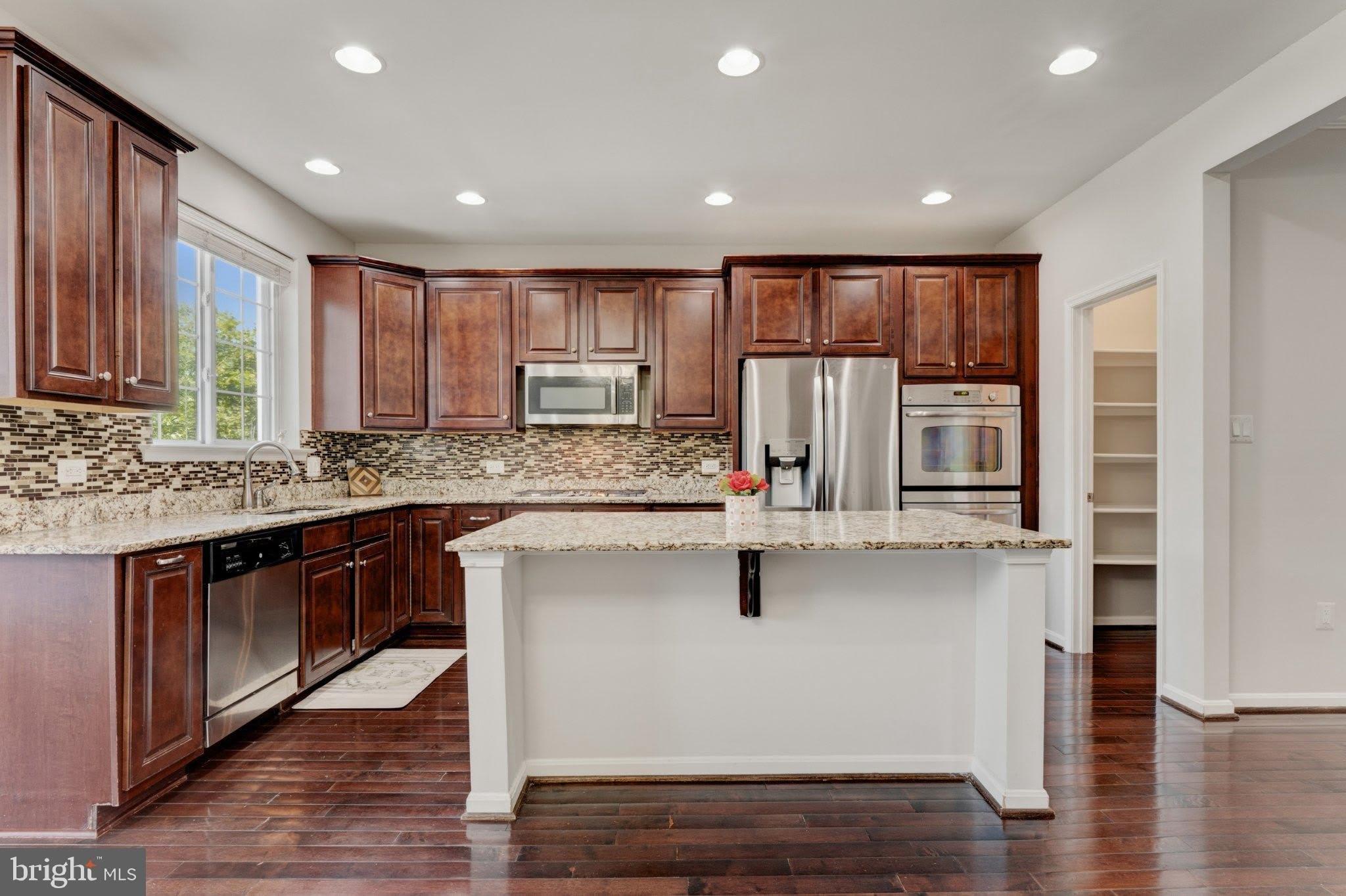24837 MASON Terrace – photo 5