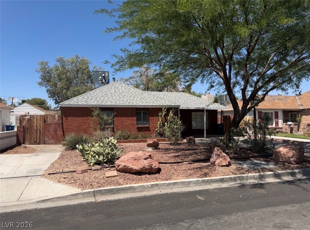 1311 Griffith Avenue – photo 2