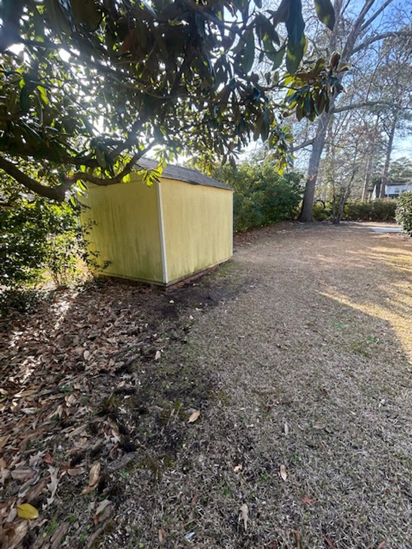 3-bedroom, 2-bath Home – photo 3