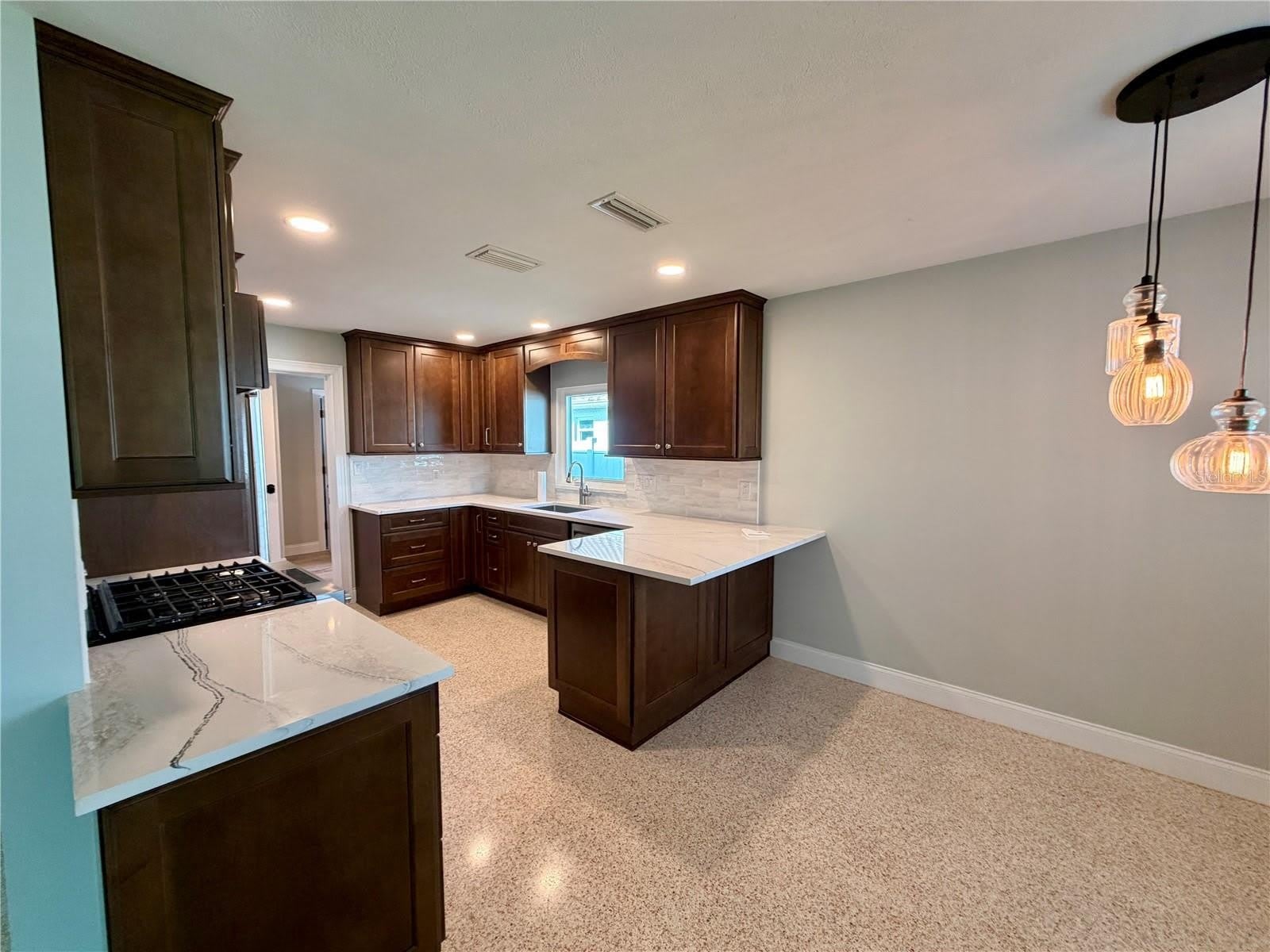 17045 Dolphin Drive – photo 4