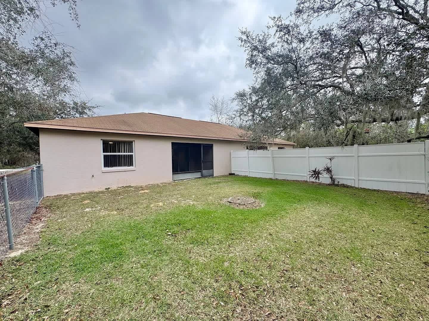 3228 Courtney Drive – photo 2