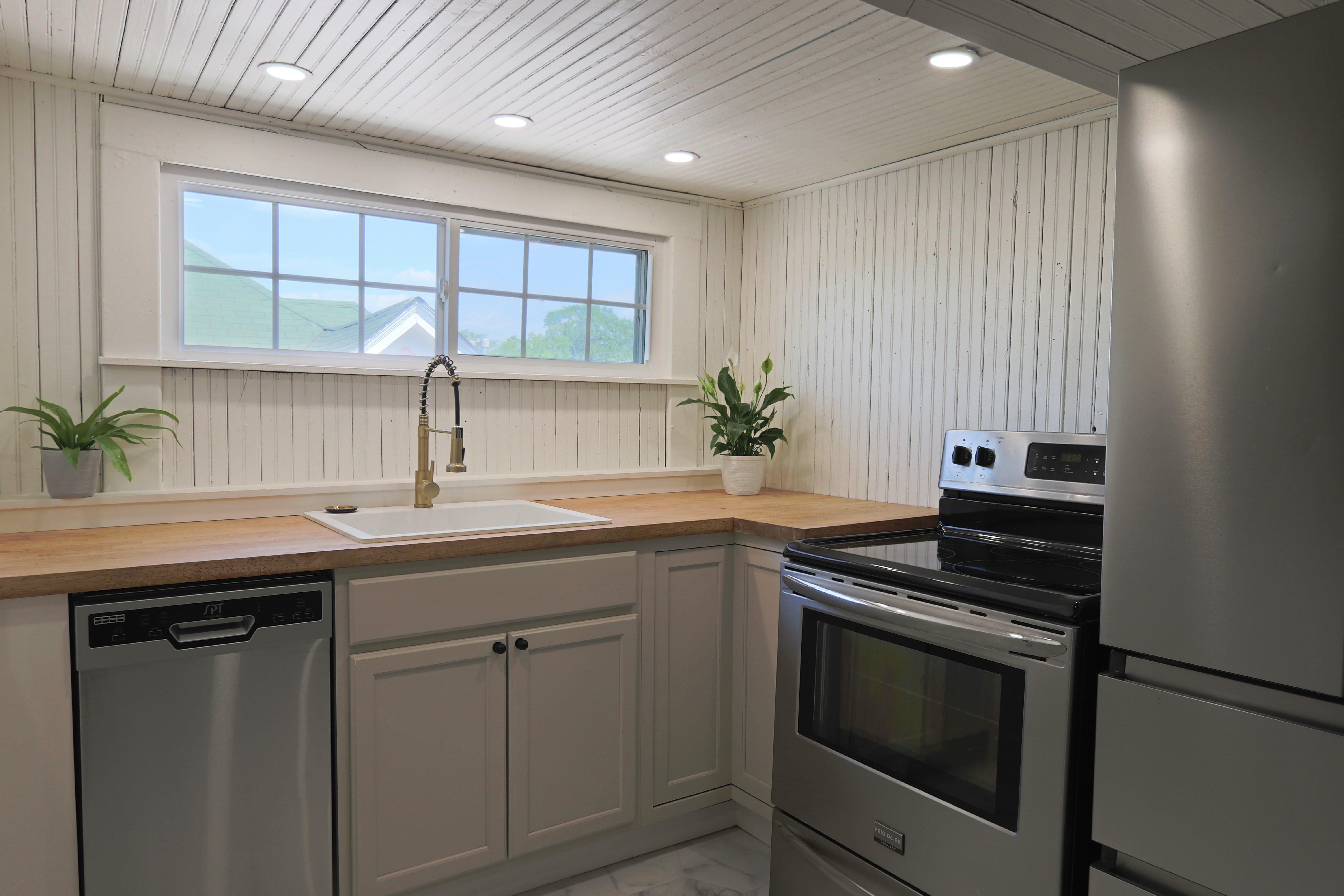 1517 Madison Ave – photo 5