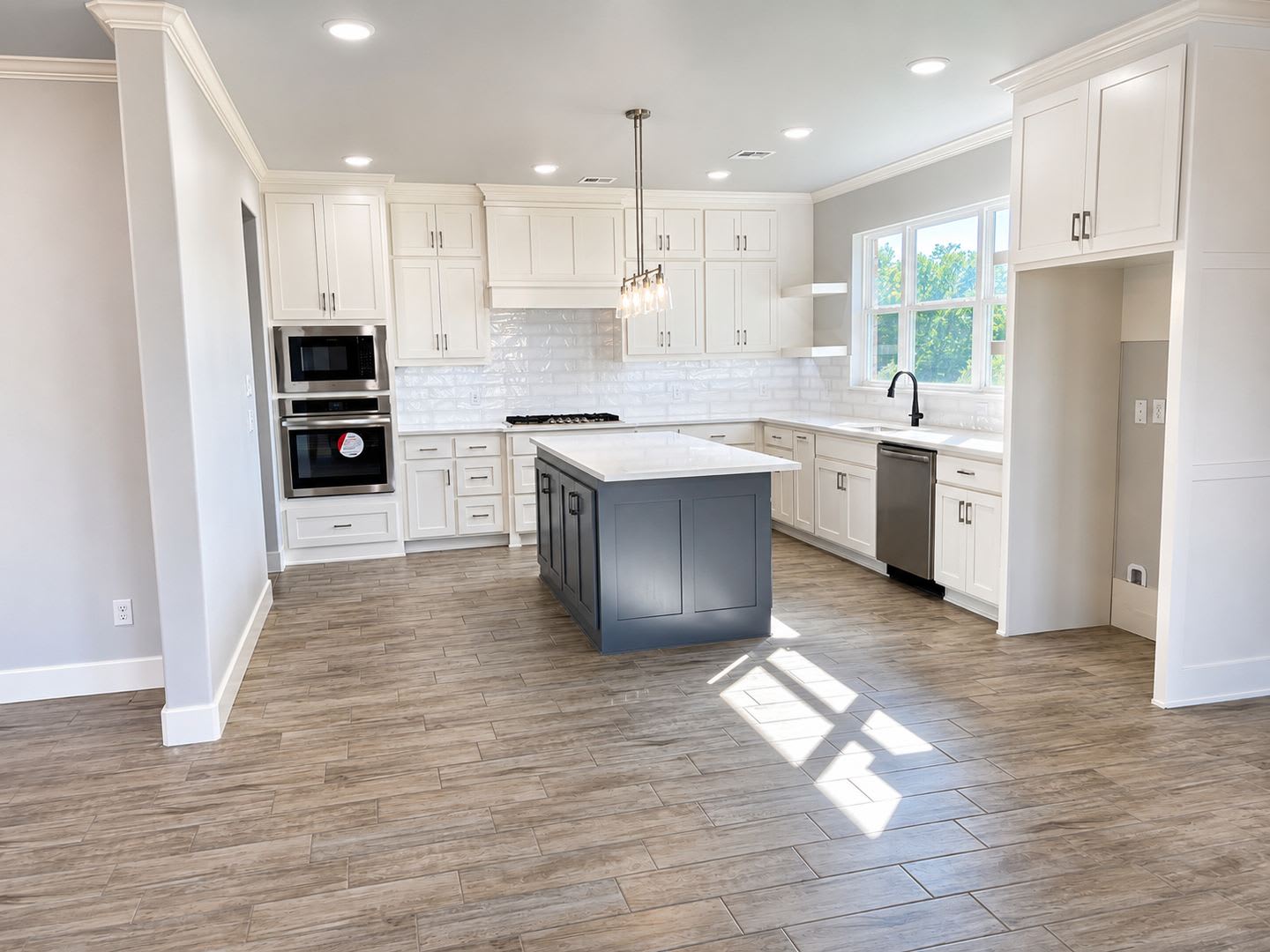 Luxury Two Story- 5 Bedroom 2.5 Bathroom Home in Deer Creek Schools with a 3 Car Garage – photo 5