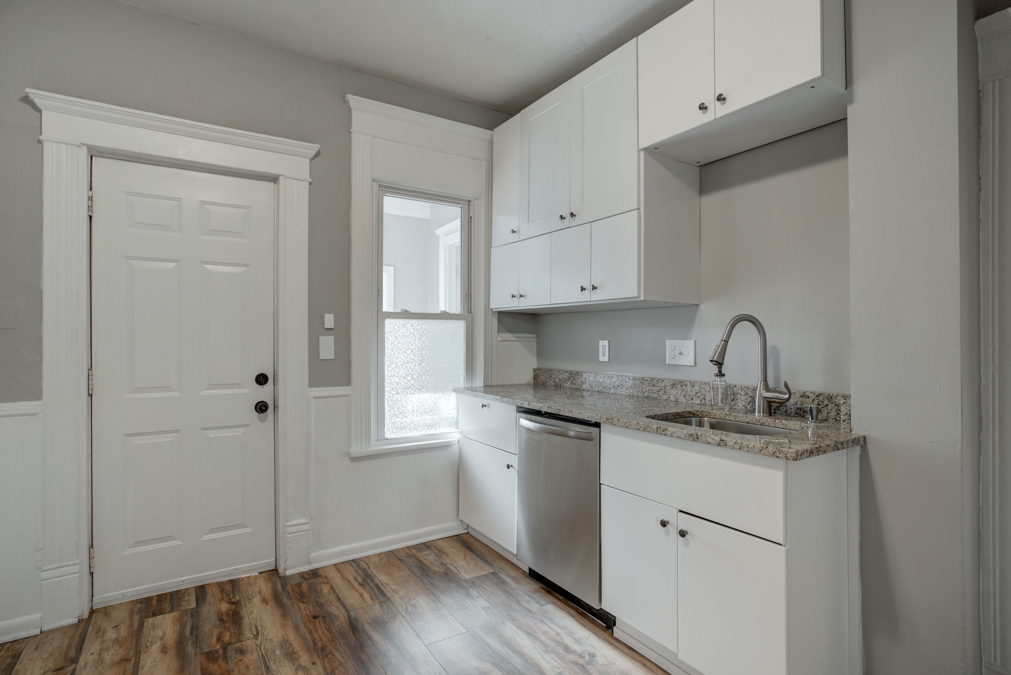 1505 NE Main Street – photo 4