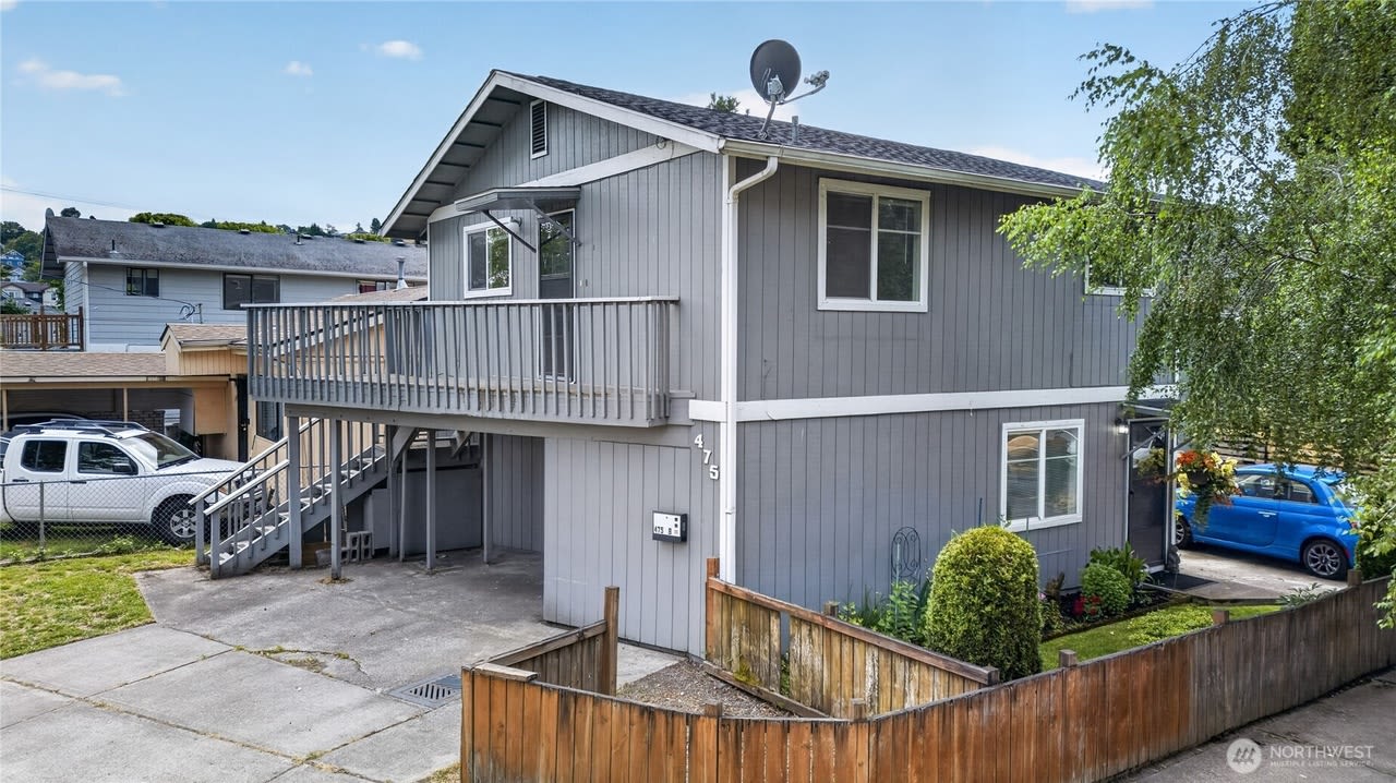 475 Houser Way S – photo 1