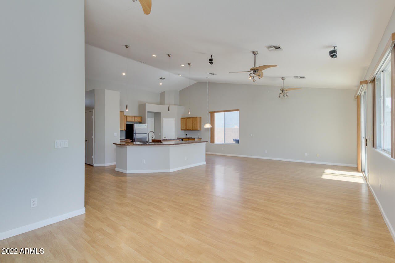 155 E Liberty Lane – photo 5