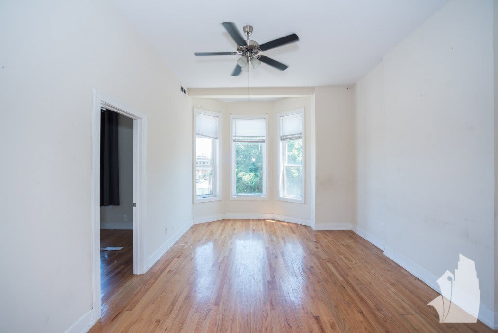 3358 North Sheffield Avenue – photo 4