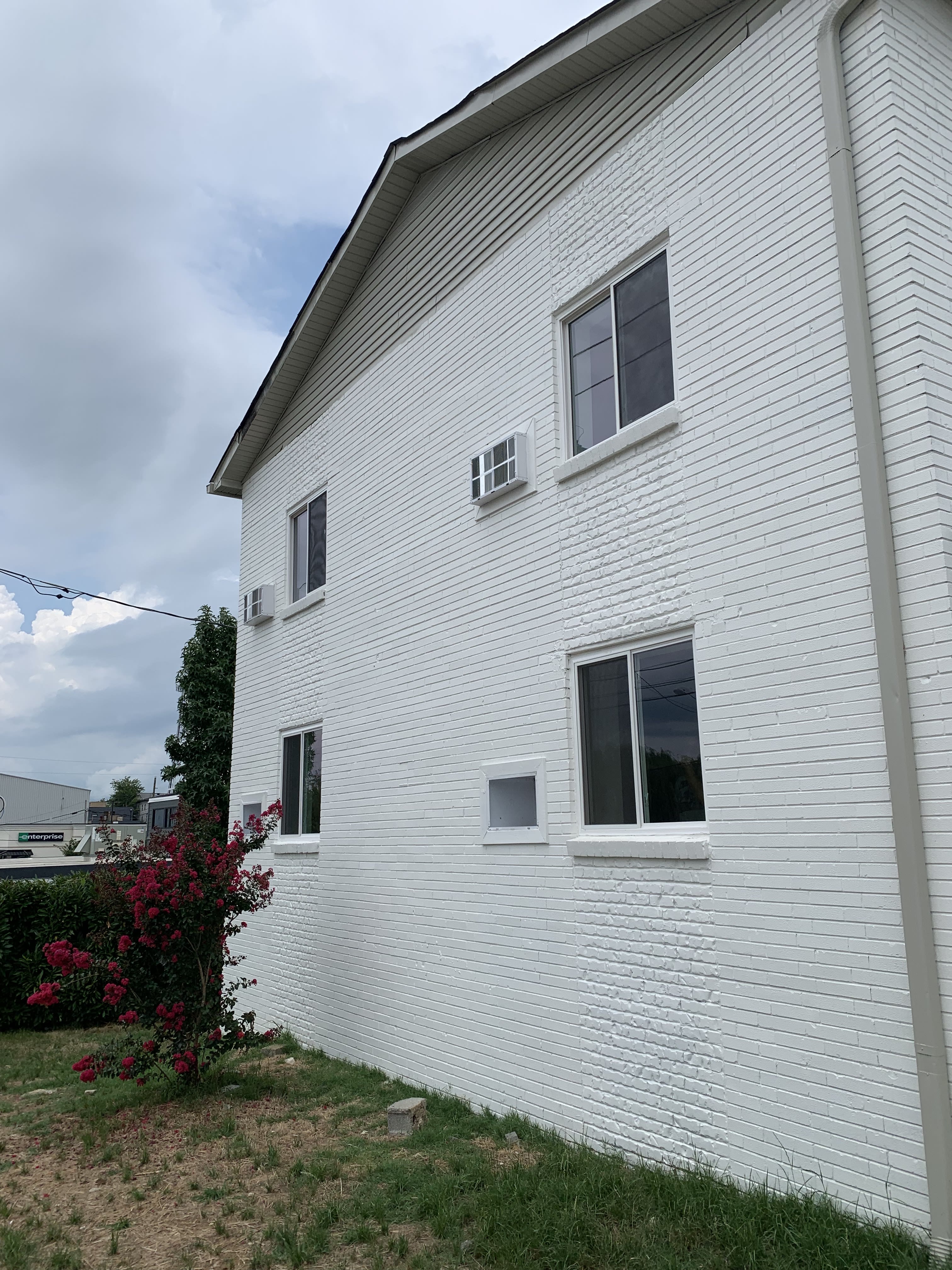 3320 Charlotte Ave – photo 1