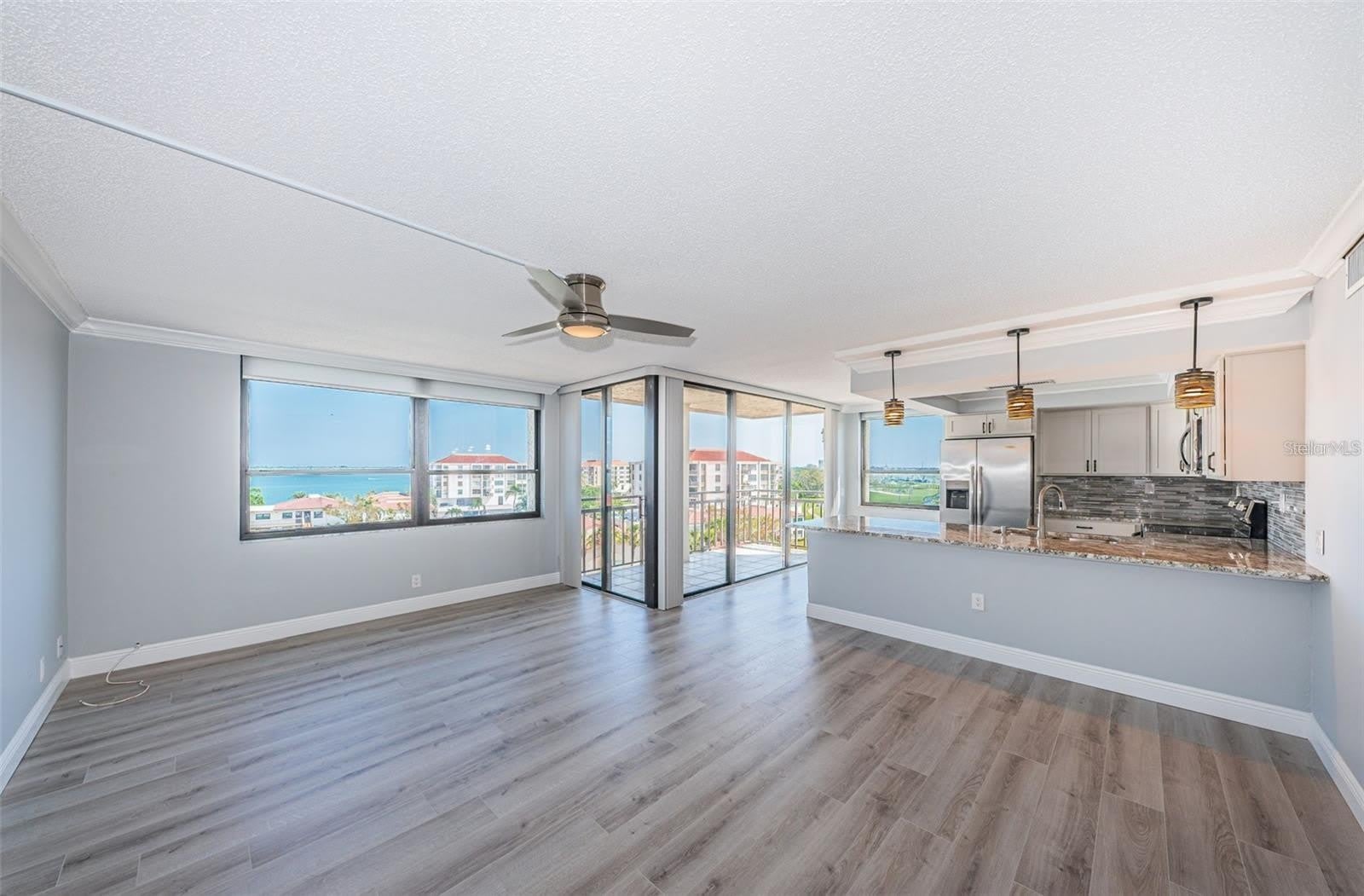 6279 Sun Boulevard – photo 4