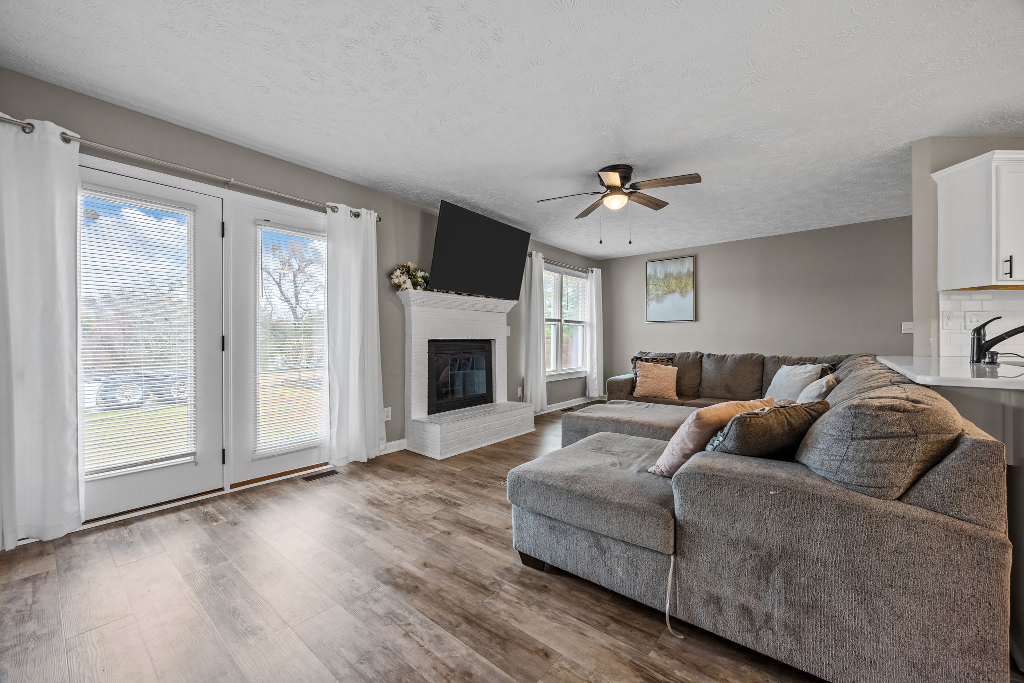 38 Hallmark Drive – photo 5