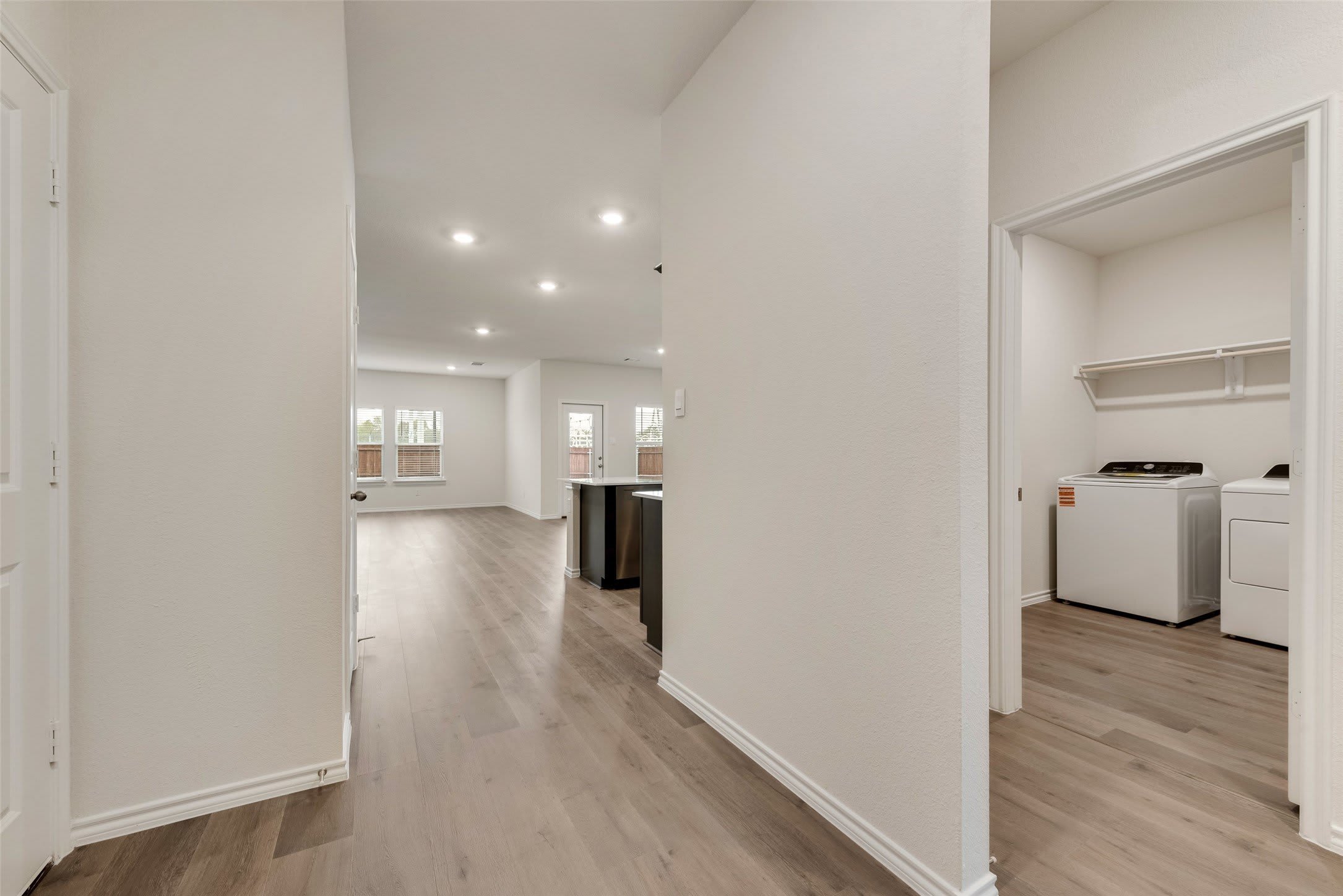 124 Labein Avenue – photo 4