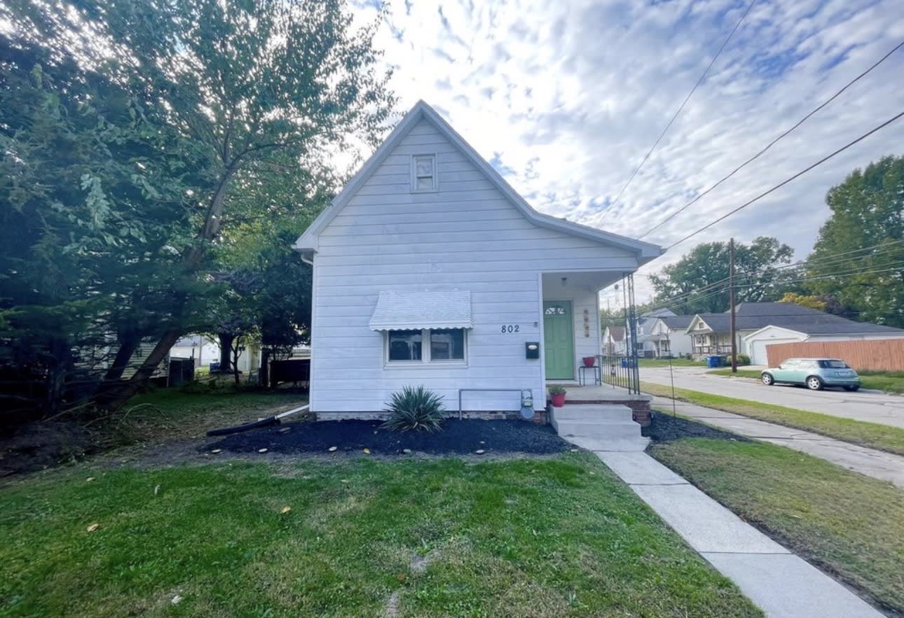 802 Wright Avenue – photo 2