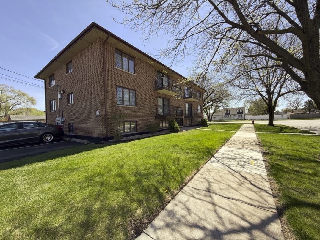 8659 Meade Avenue – photo 3