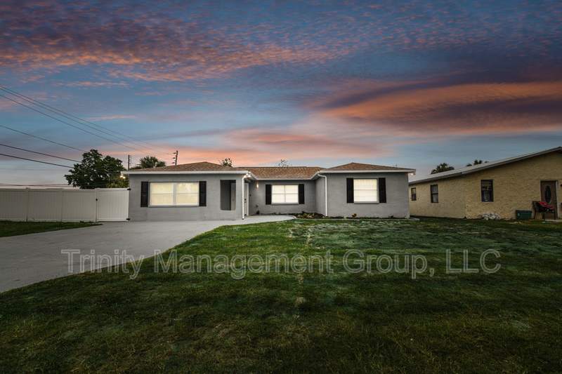 380 Jeru Blvd – photo 1