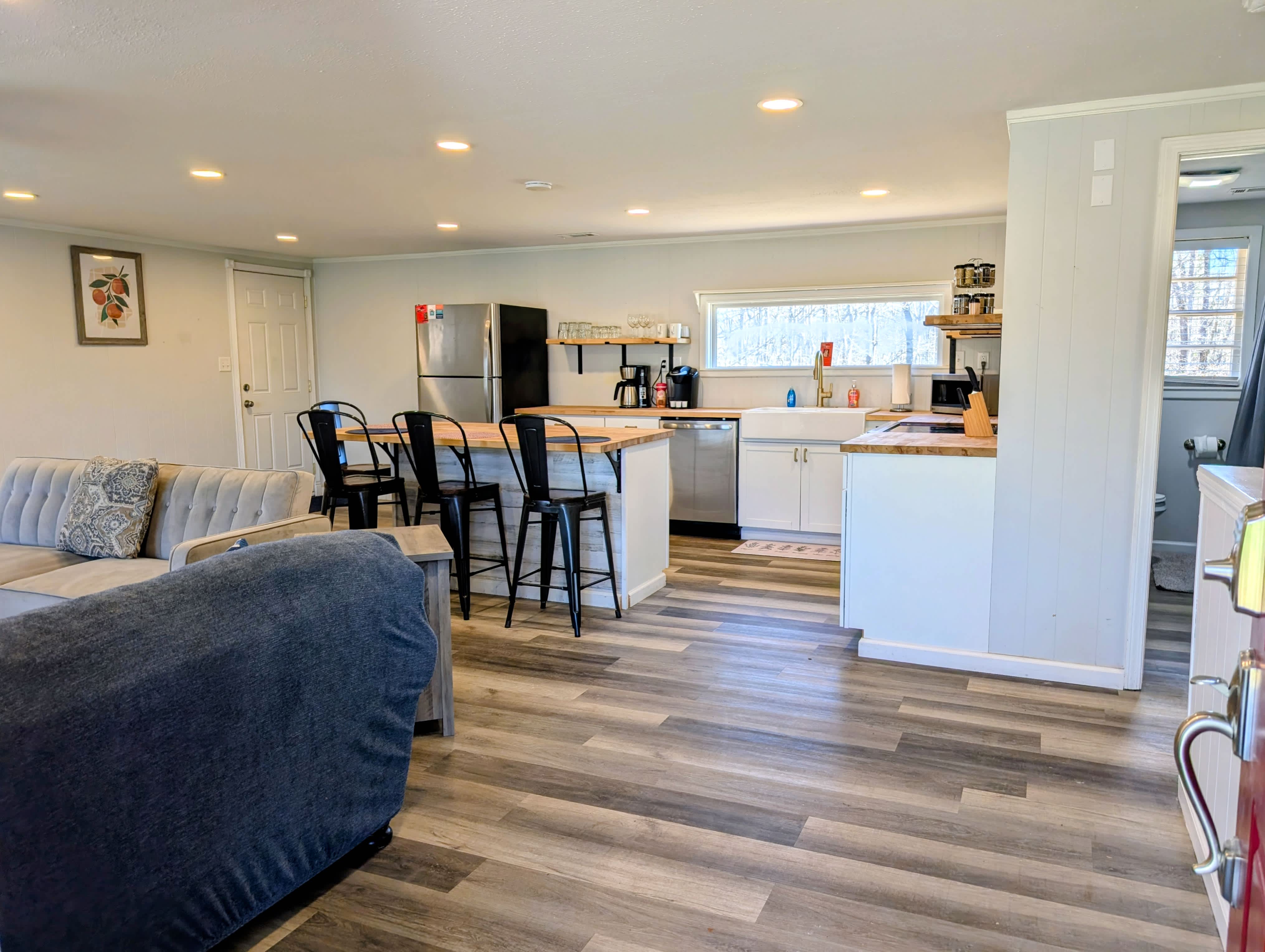 1684 Rockford Creek Rd – photo 4