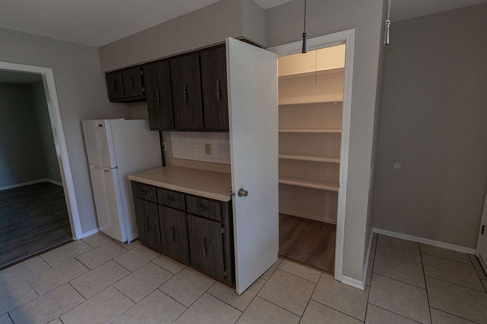 Two bedrooms, one bathroom – photo 5