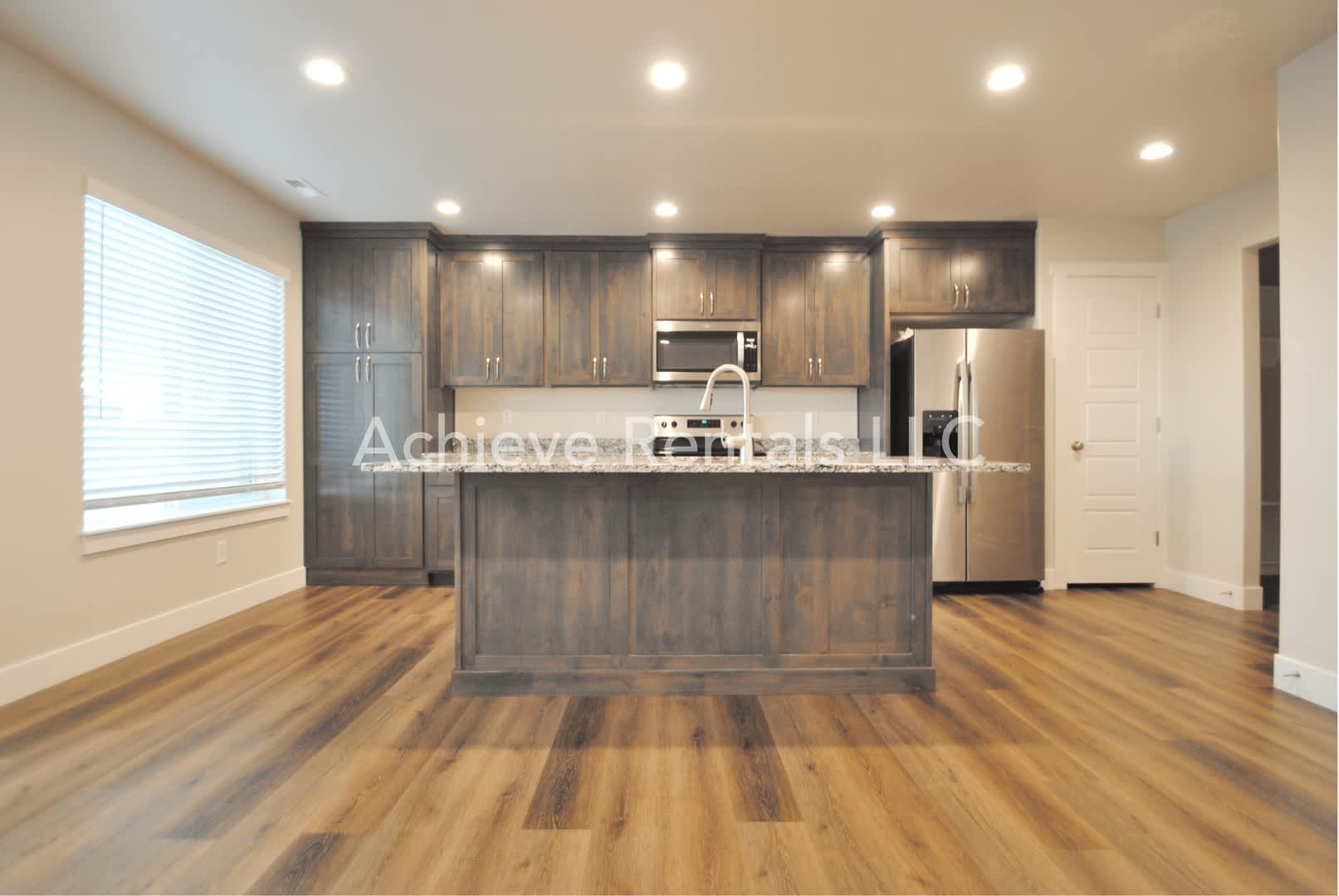 Midland Square Townhome Located Near Parks Schools More – photo 3