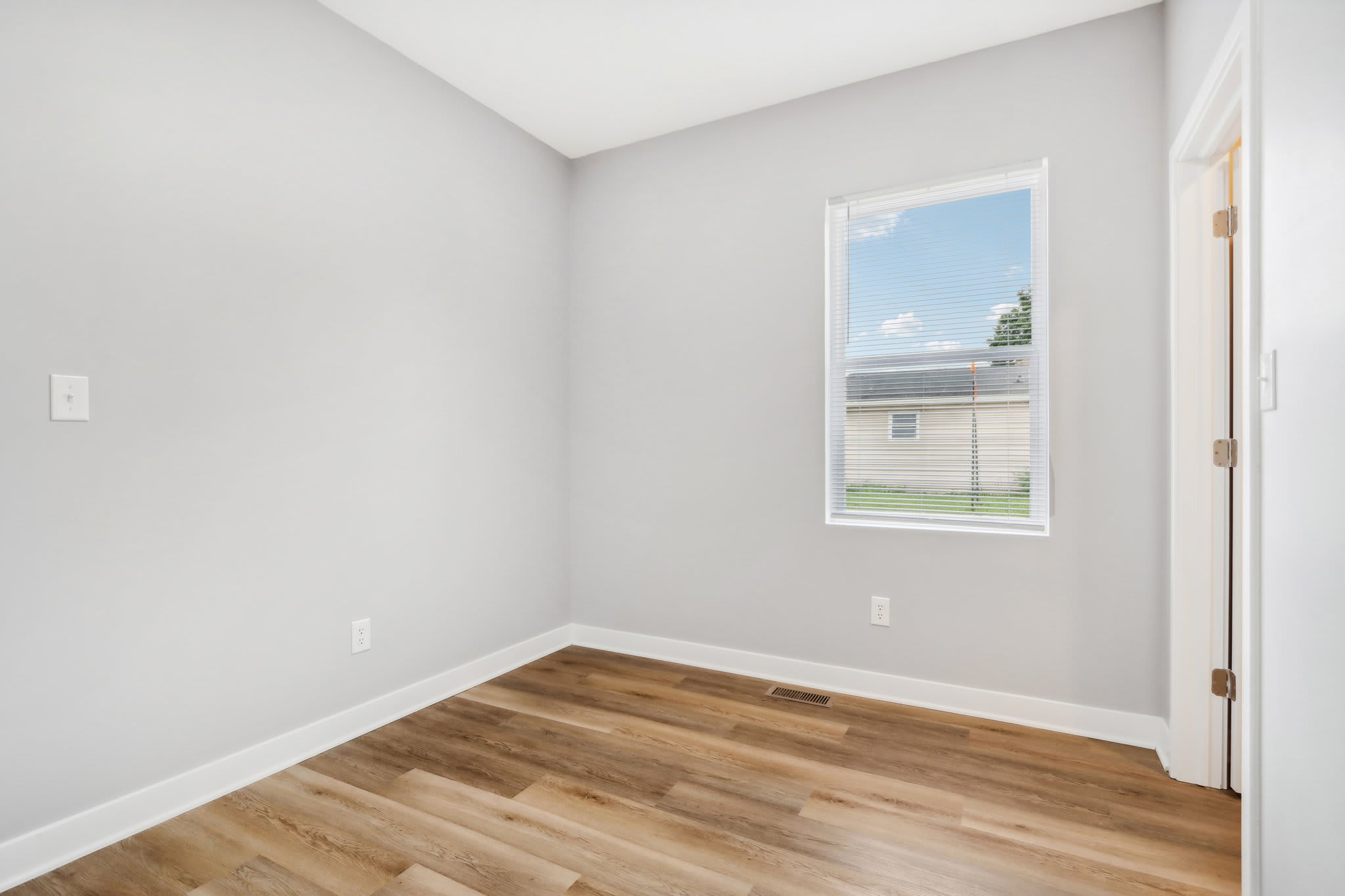 610 Poplar Street-1 – photo 5