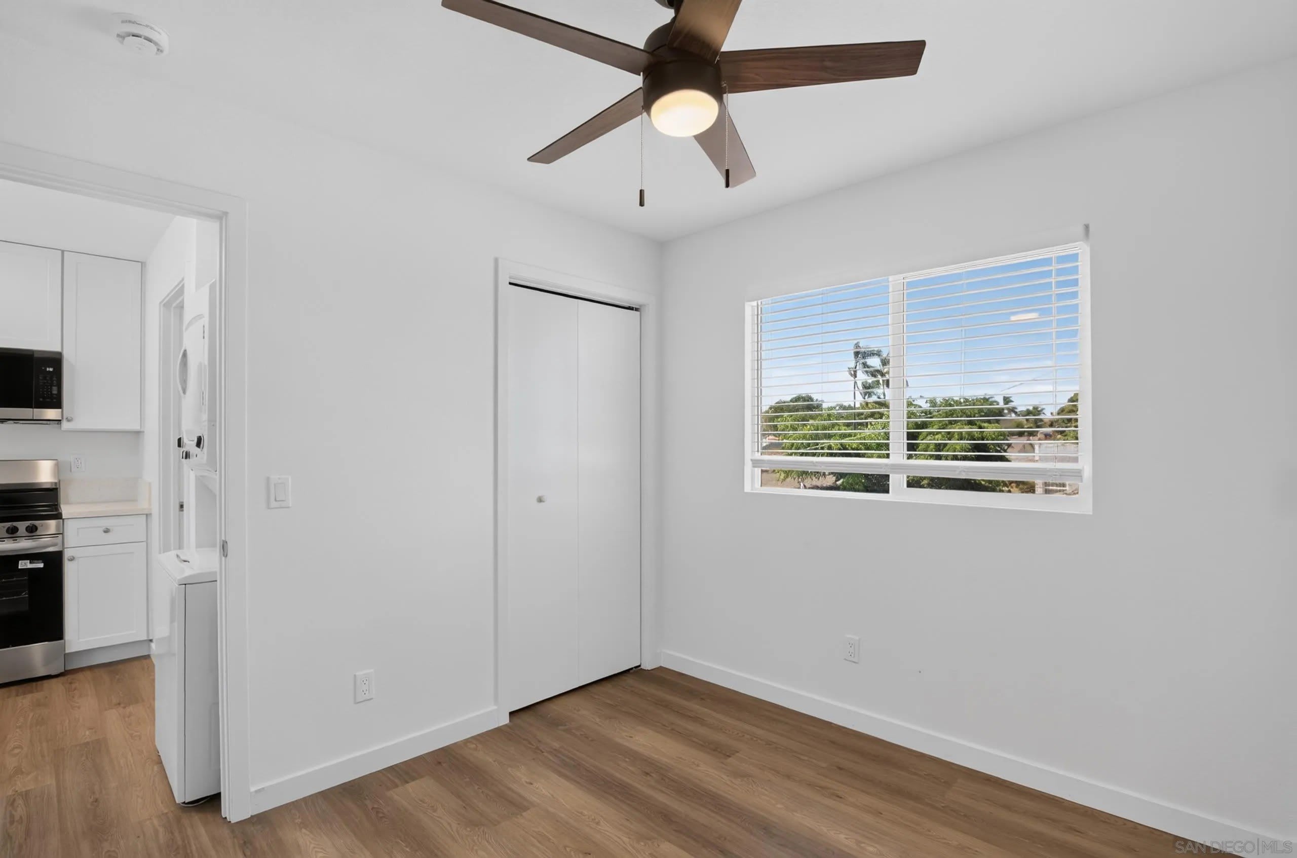 4131 45th St – photo 5
