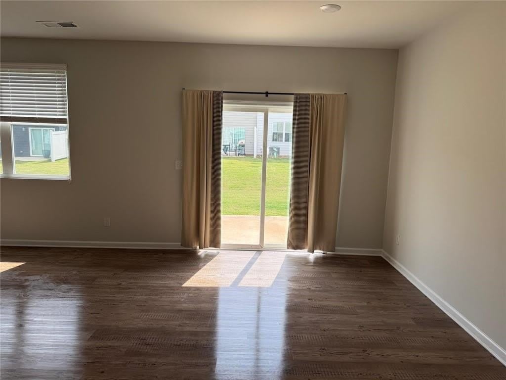 5223 Canberra Drive – photo 3