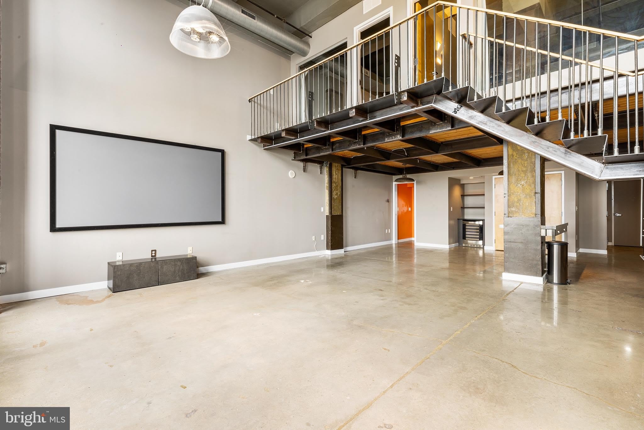 1101 WASHINGTON Avenue – photo 3